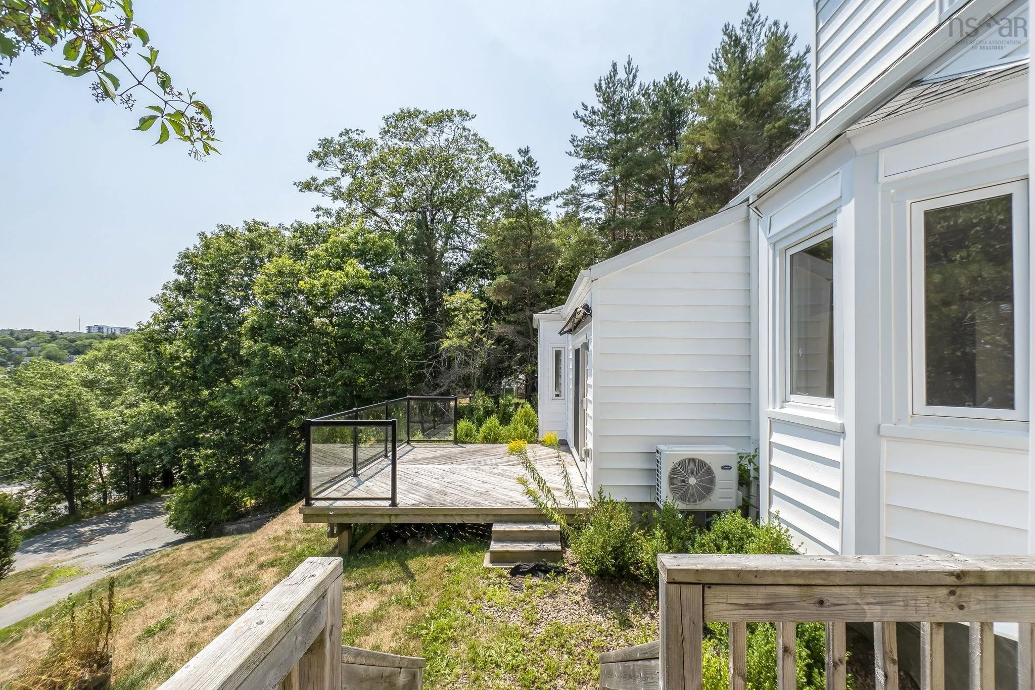 44 Dakin Drive, Halifax Ns B3m 2c9, 3 Bedrooms Bedrooms, ,2 BathroomsBathrooms,Residential,For Sale,Dakin,202509340