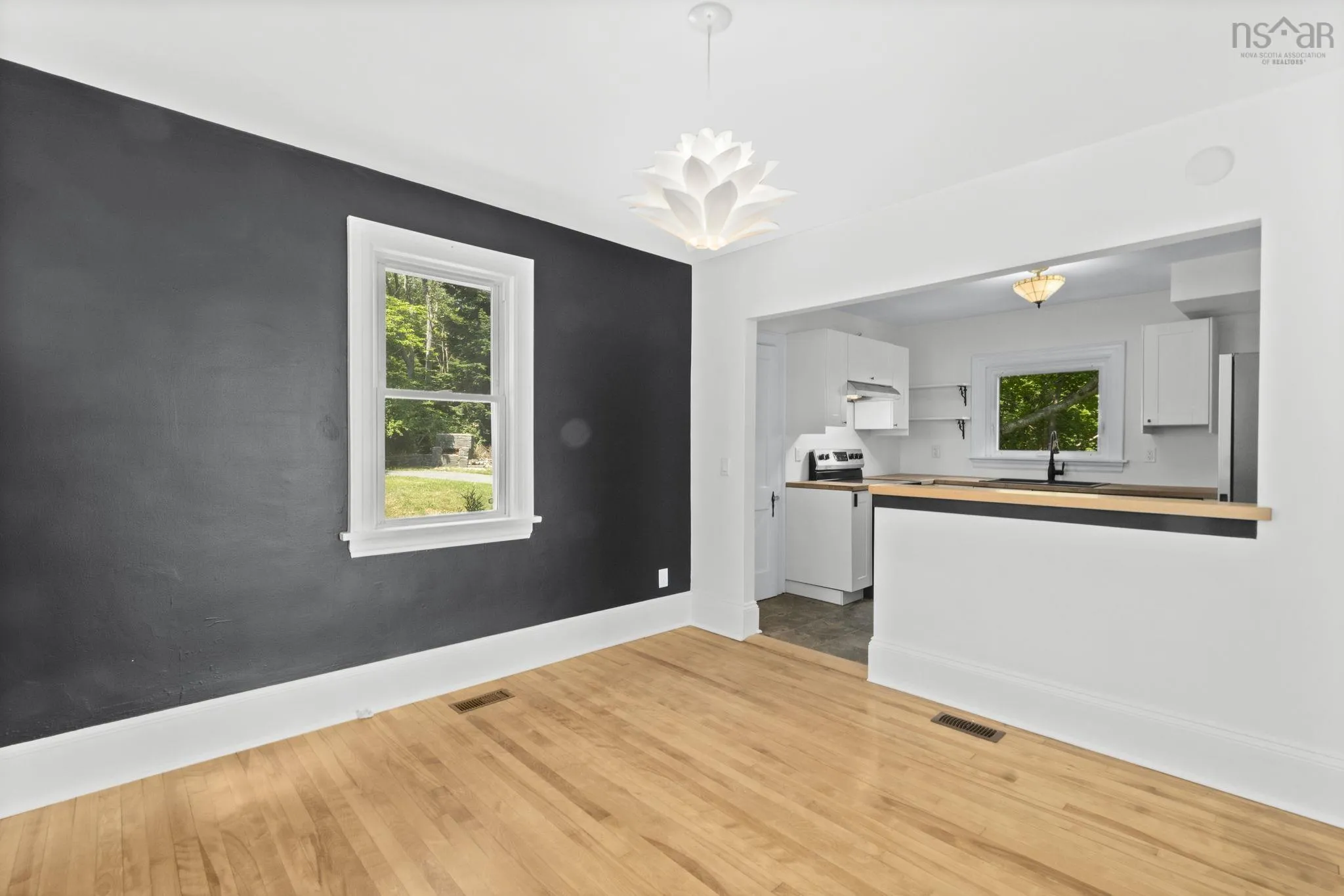 44 Dakin Drive, Halifax Ns B3m 2c9, 3 Bedrooms Bedrooms, ,2 BathroomsBathrooms,Residential,For Sale,Dakin,202509340