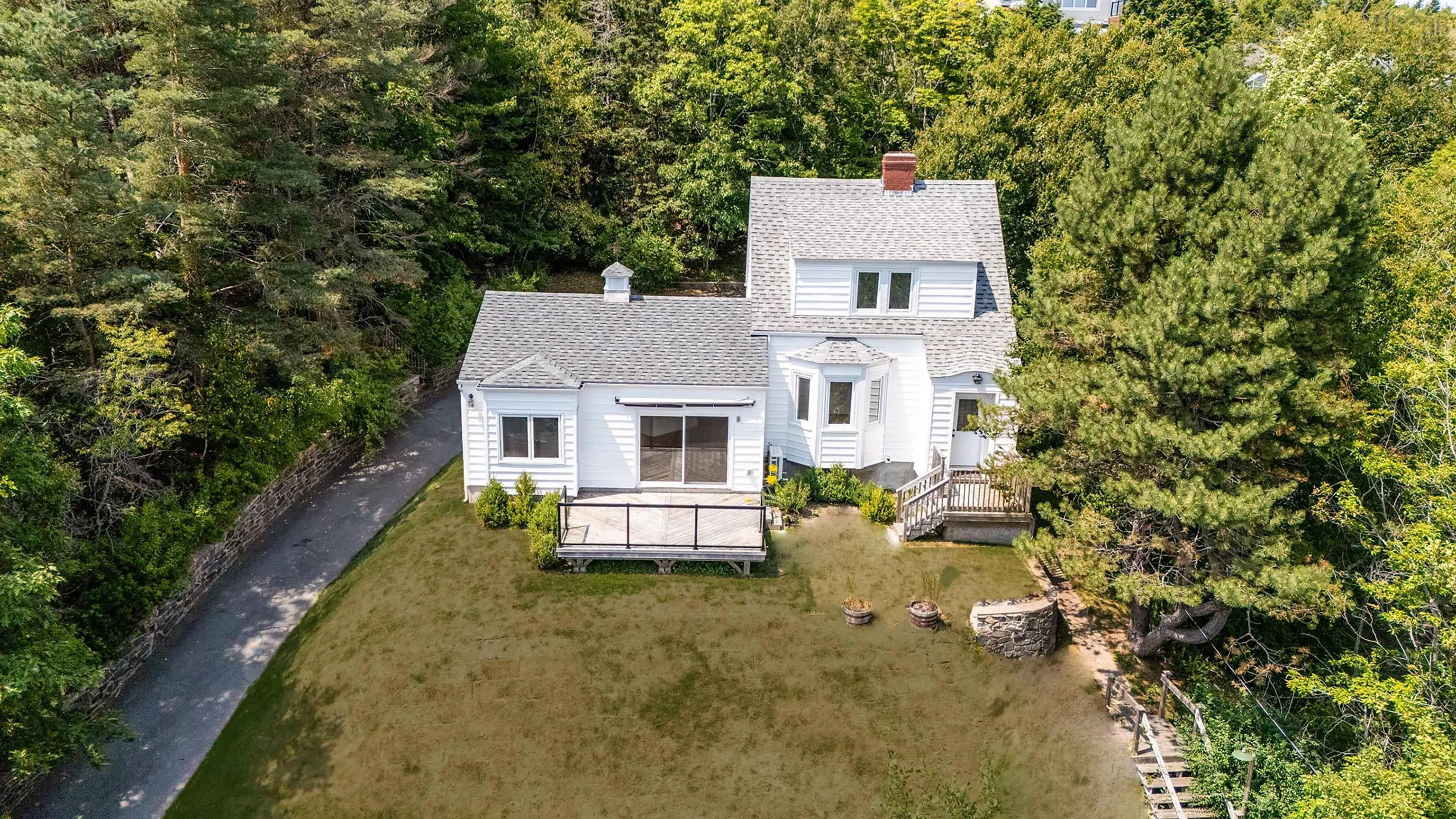 44 Dakin Drive, Halifax Ns B3m 2c9, 3 Bedrooms Bedrooms, ,2 BathroomsBathrooms,Residential,For Sale,Dakin,202509340