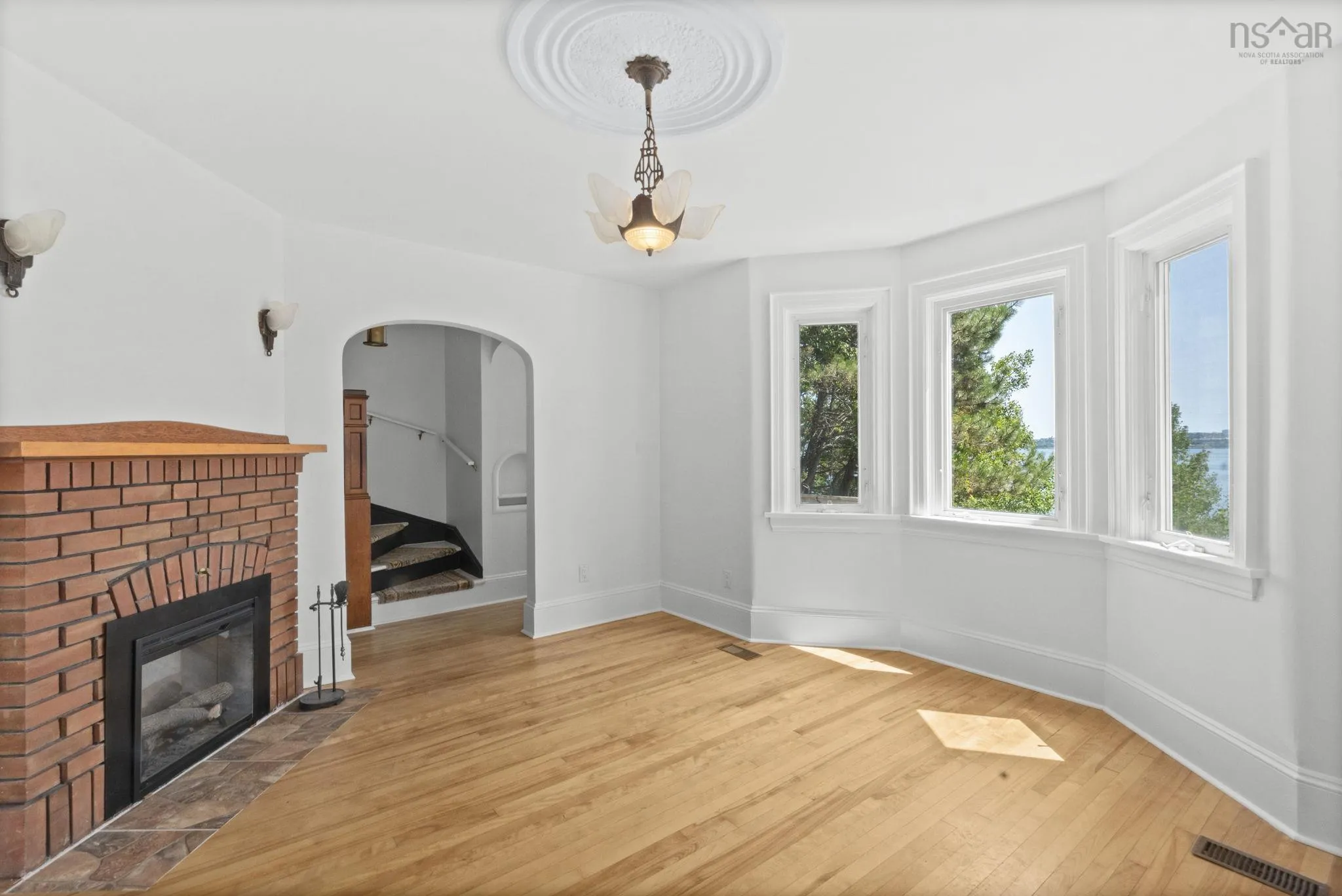 44 Dakin Drive, Halifax Ns B3m 2c9, 3 Bedrooms Bedrooms, ,2 BathroomsBathrooms,Residential,For Sale,Dakin,202509340