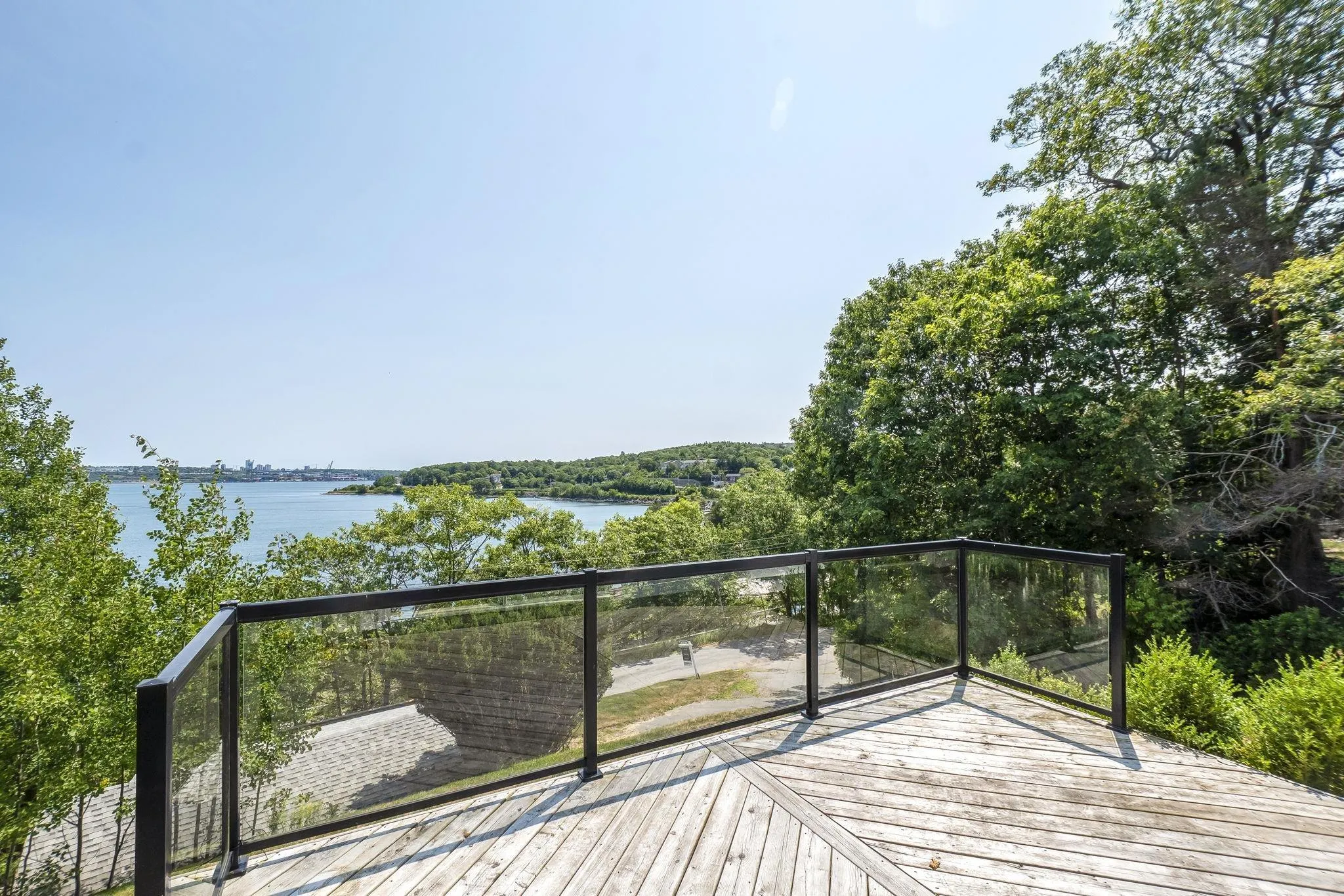 44 Dakin Drive, Halifax Ns B3m 2c9, 3 Bedrooms Bedrooms, ,2 BathroomsBathrooms,Residential,For Sale,Dakin,202509340