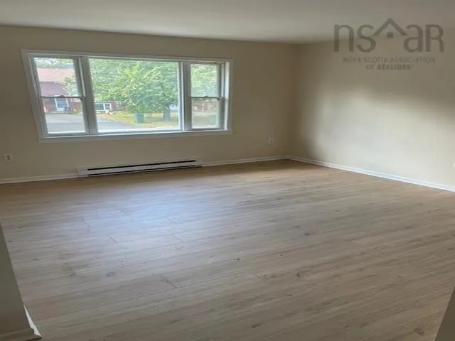 426 Renfrew Street, Dartmouth, NS B2Y 2M5, 3 Bedrooms Bedrooms, ,2 BathroomsBathrooms,Residential,For Sale,Renfrew,202521405