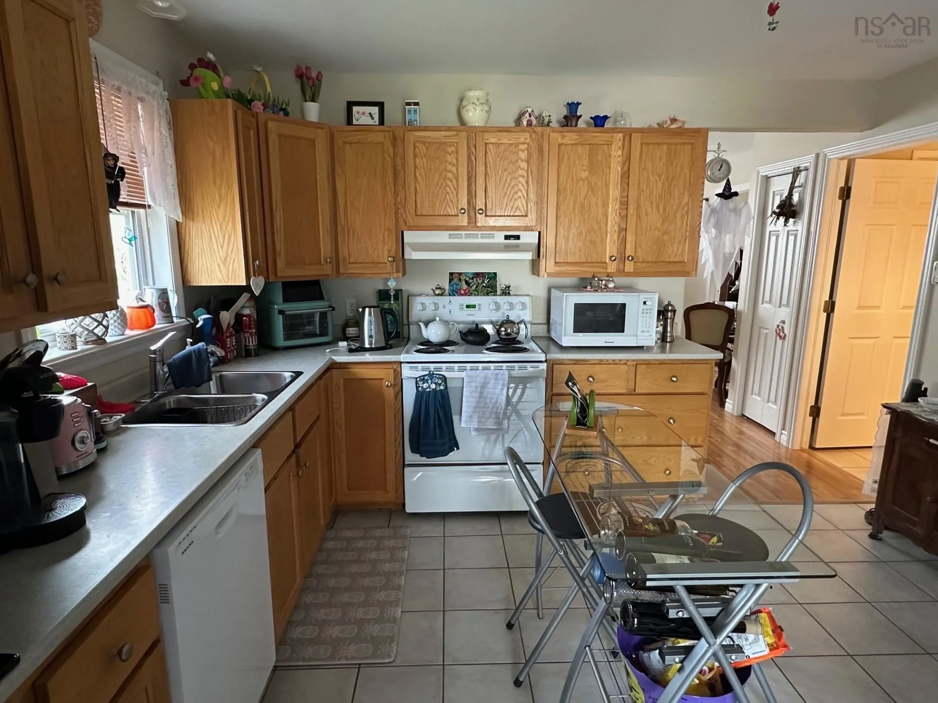 400 Elm Street, New Glasgow, NS B2H 1Z1, 8 Bedrooms Bedrooms, ,Residential Income,For Sale,Elm,202520107