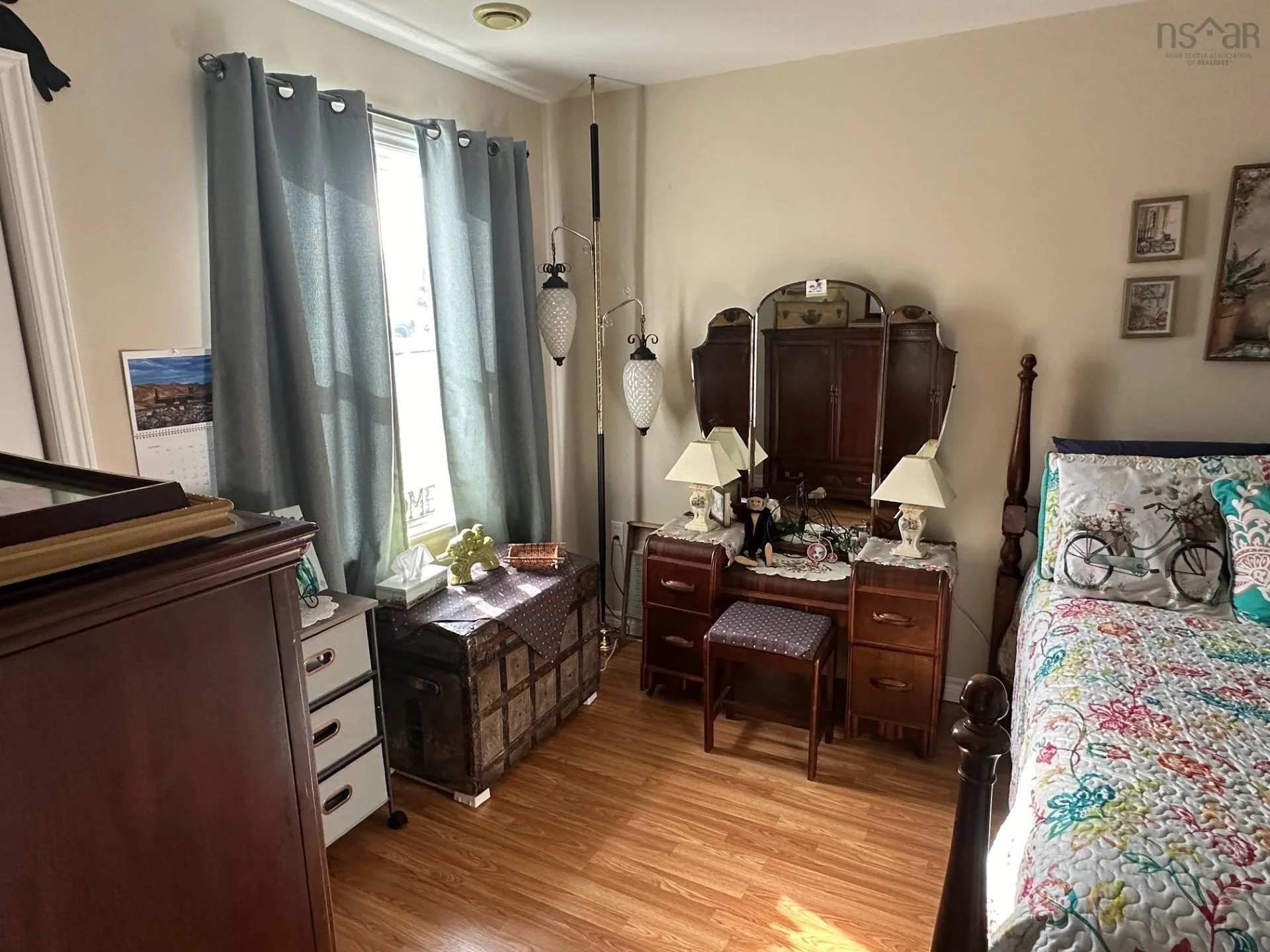 400 Elm Street, New Glasgow, NS B2H 1Z1, 8 Bedrooms Bedrooms, ,Residential Income,For Sale,Elm,202520107