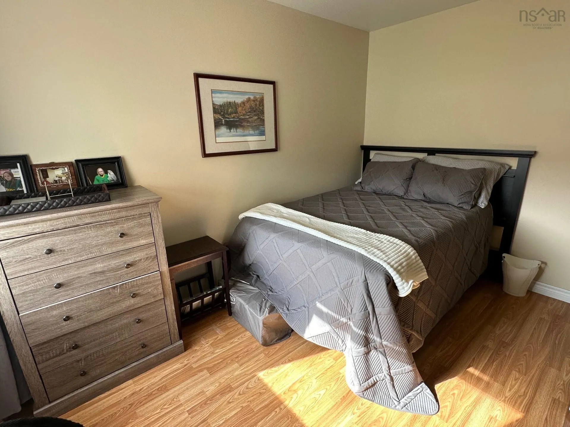400 Elm Street, New Glasgow, NS B2H 1Z1, 8 Bedrooms Bedrooms, ,Residential Income,For Sale,Elm,202520107
