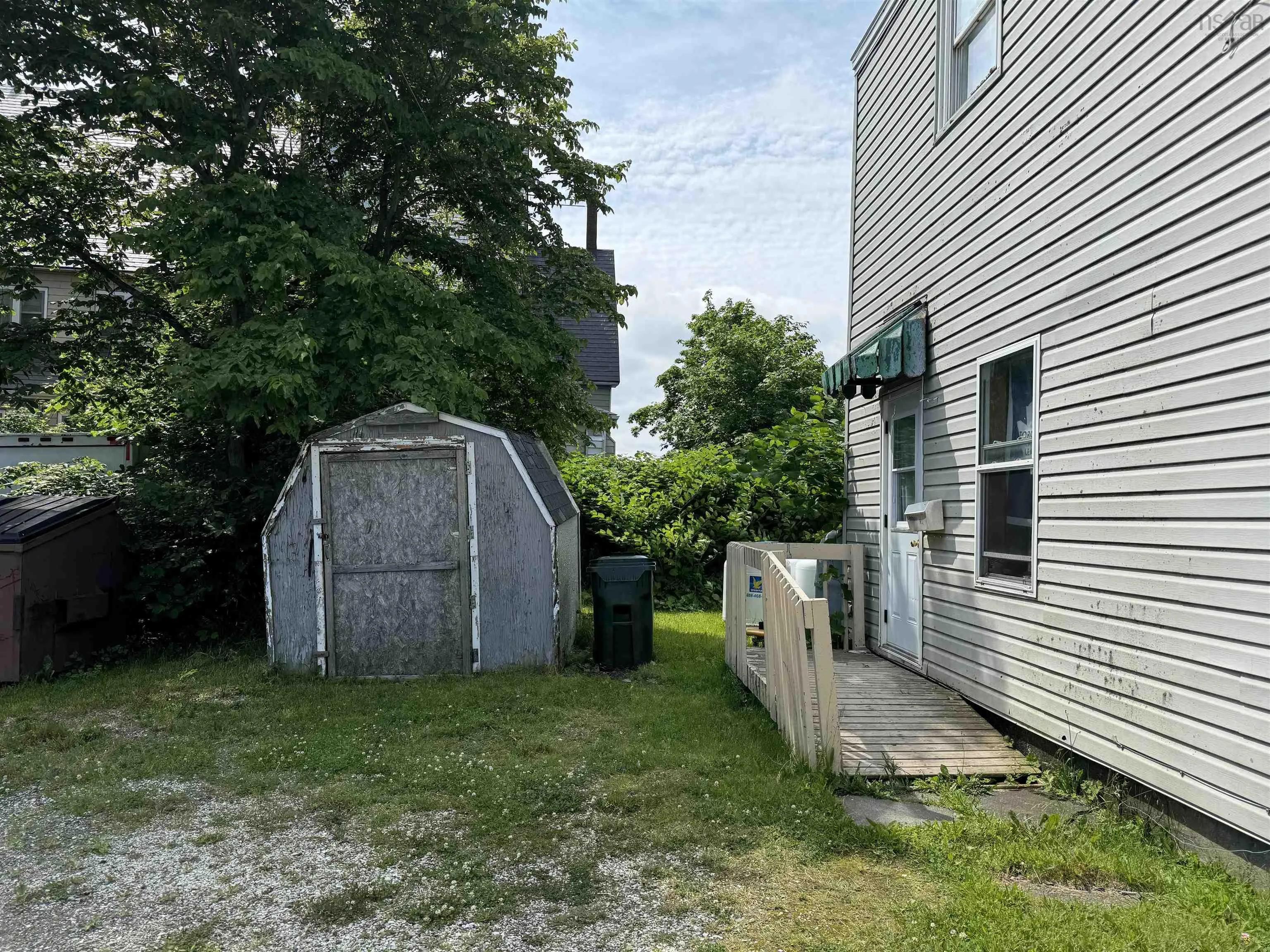 215 York Street, Glace Bay Ns B1a 2l9, 2 Bedrooms Bedrooms, ,Residential Income,For Sale,York,202506364