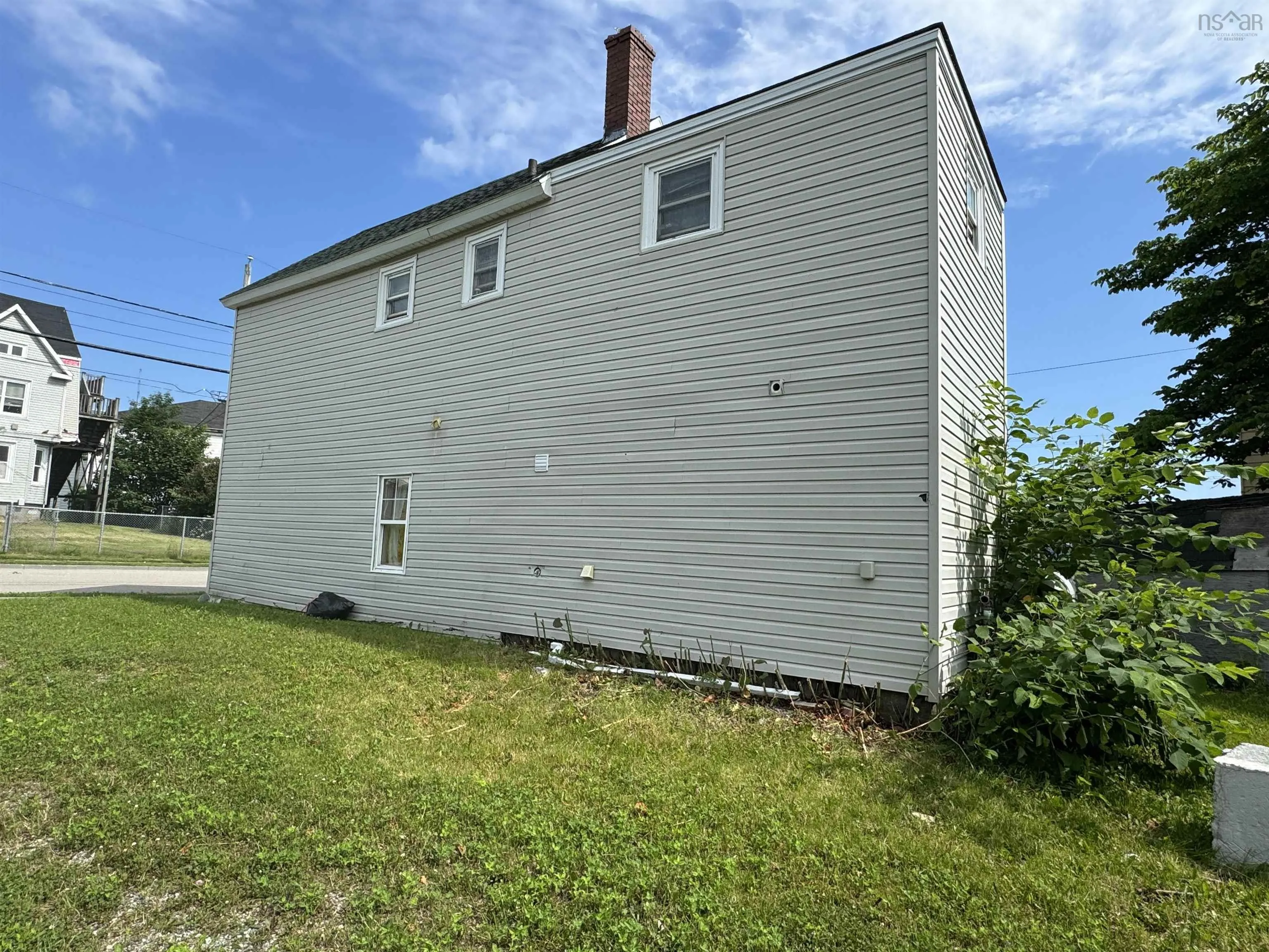 215 York Street, Glace Bay Ns B1a 2l9, 2 Bedrooms Bedrooms, ,Residential Income,For Sale,York,202506364