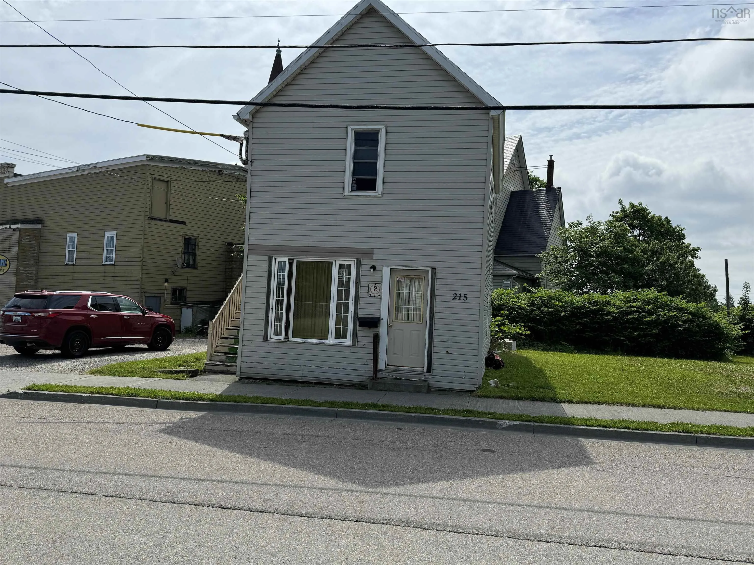 215 York Street, Glace Bay Ns B1a 2l9, 2 Bedrooms Bedrooms, ,Residential Income,For Sale,York,202506364