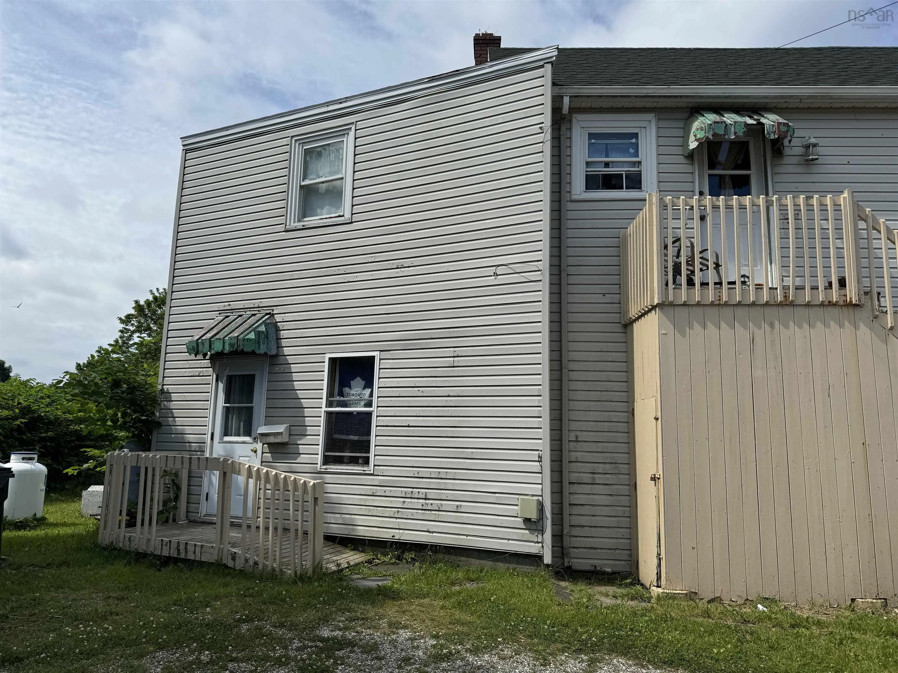 215 York Street, Glace Bay Ns B1a 2l9, 2 Bedrooms Bedrooms, ,Residential Income,For Sale,York,202506364