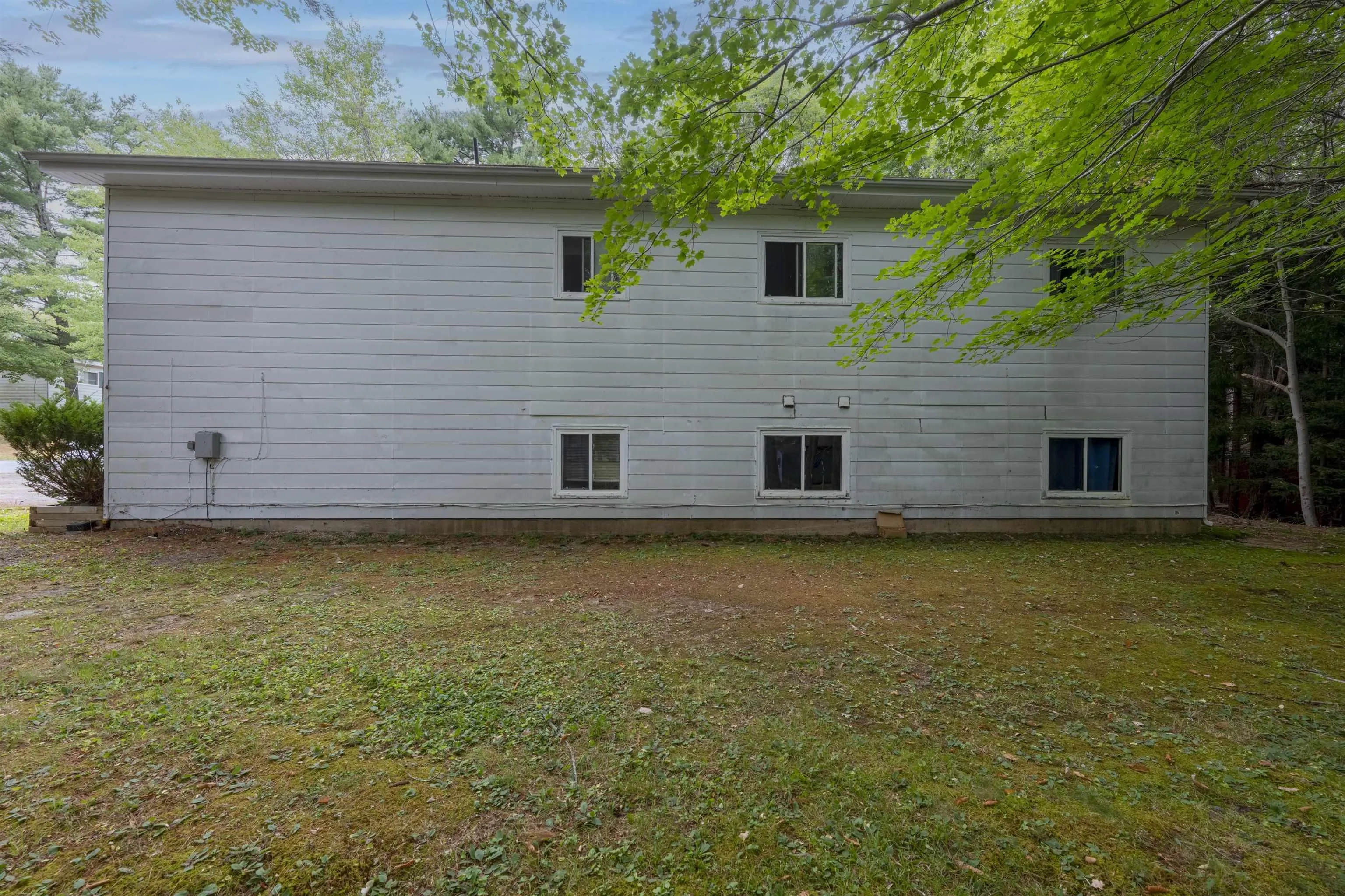 55 Medway Street Lot 65, Bridgewater, NS B4V 1K3, 8 Bedrooms Bedrooms, ,Residential Income,For Sale,Medway,202521024