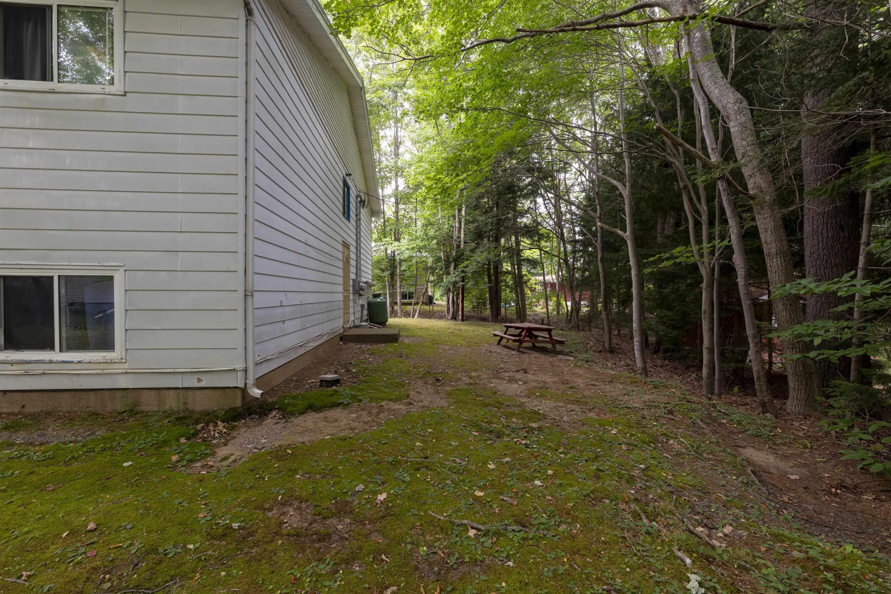 55 Medway Street Lot 65, Bridgewater, NS B4V 1K3, 8 Bedrooms Bedrooms, ,Residential Income,For Sale,Medway,202521024