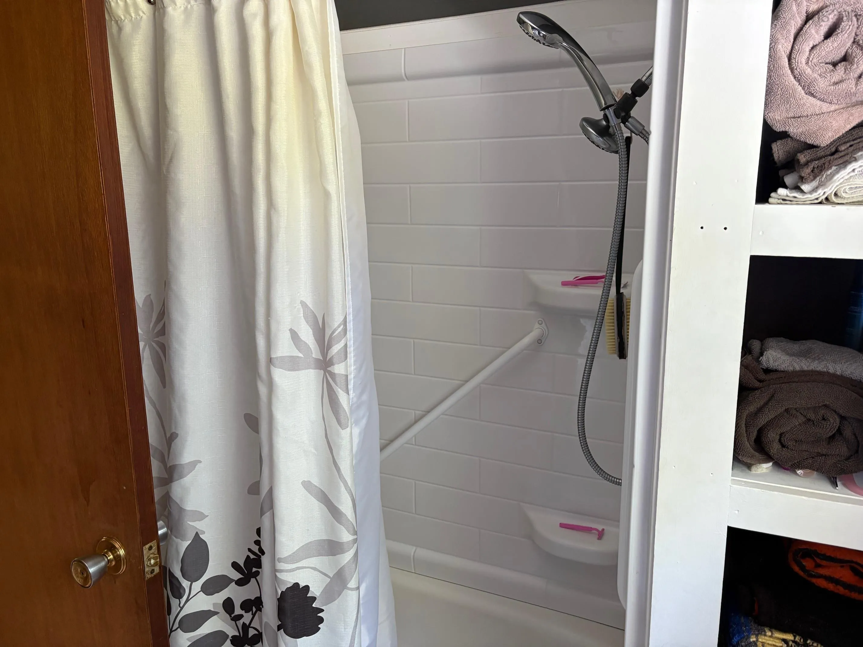 9458 Highway 224, Greenwood, NS B0N 1X0, 4 Bedrooms Bedrooms, ,1 BathroomBathrooms,Residential,For Sale,Highway 224,202519313