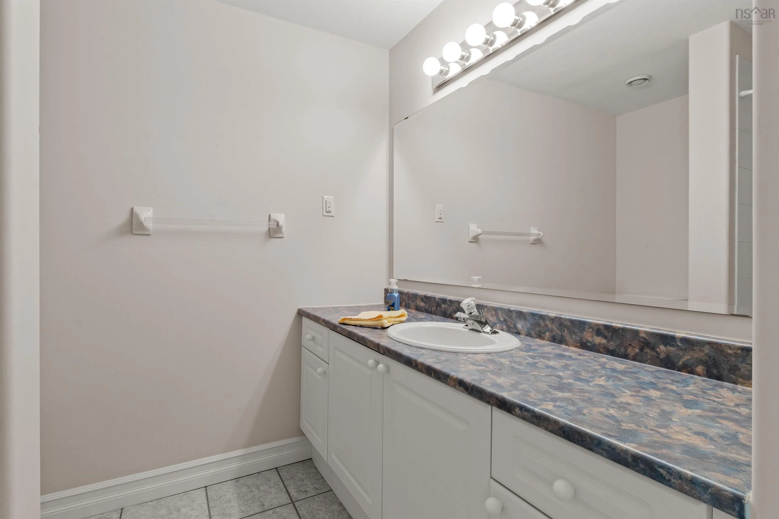 301-429 Parkland Drive, Halifax, NS B3S 1L3, 2 Bedrooms Bedrooms, ,2 BathroomsBathrooms,Residential,For Sale,Parkland,202520561