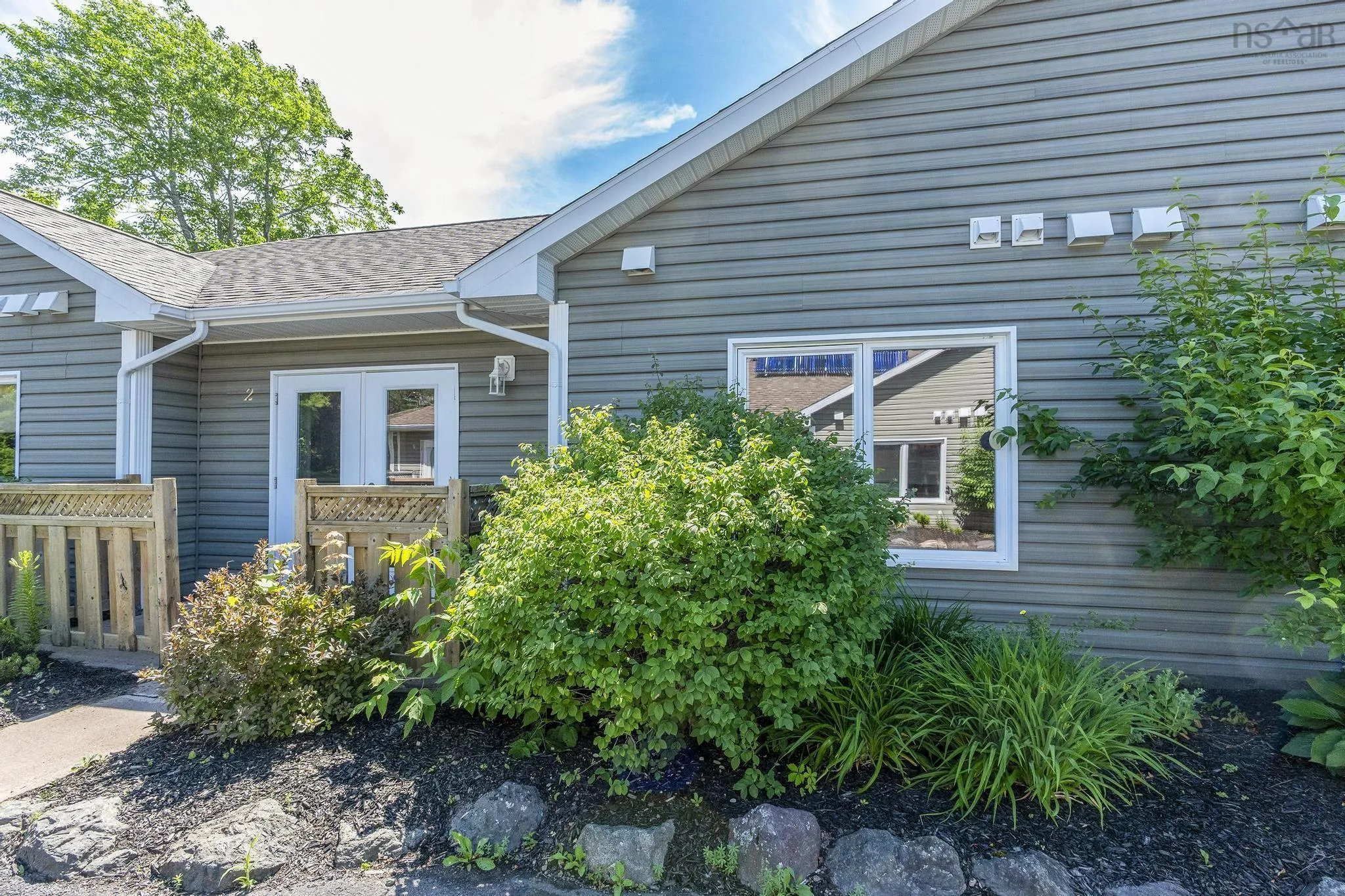 88 Main Street, Tatamagouche, NS B0K 1V0, 2 Bedrooms Bedrooms, ,1 BathroomBathrooms,Residential,For Sale,Main,202517614