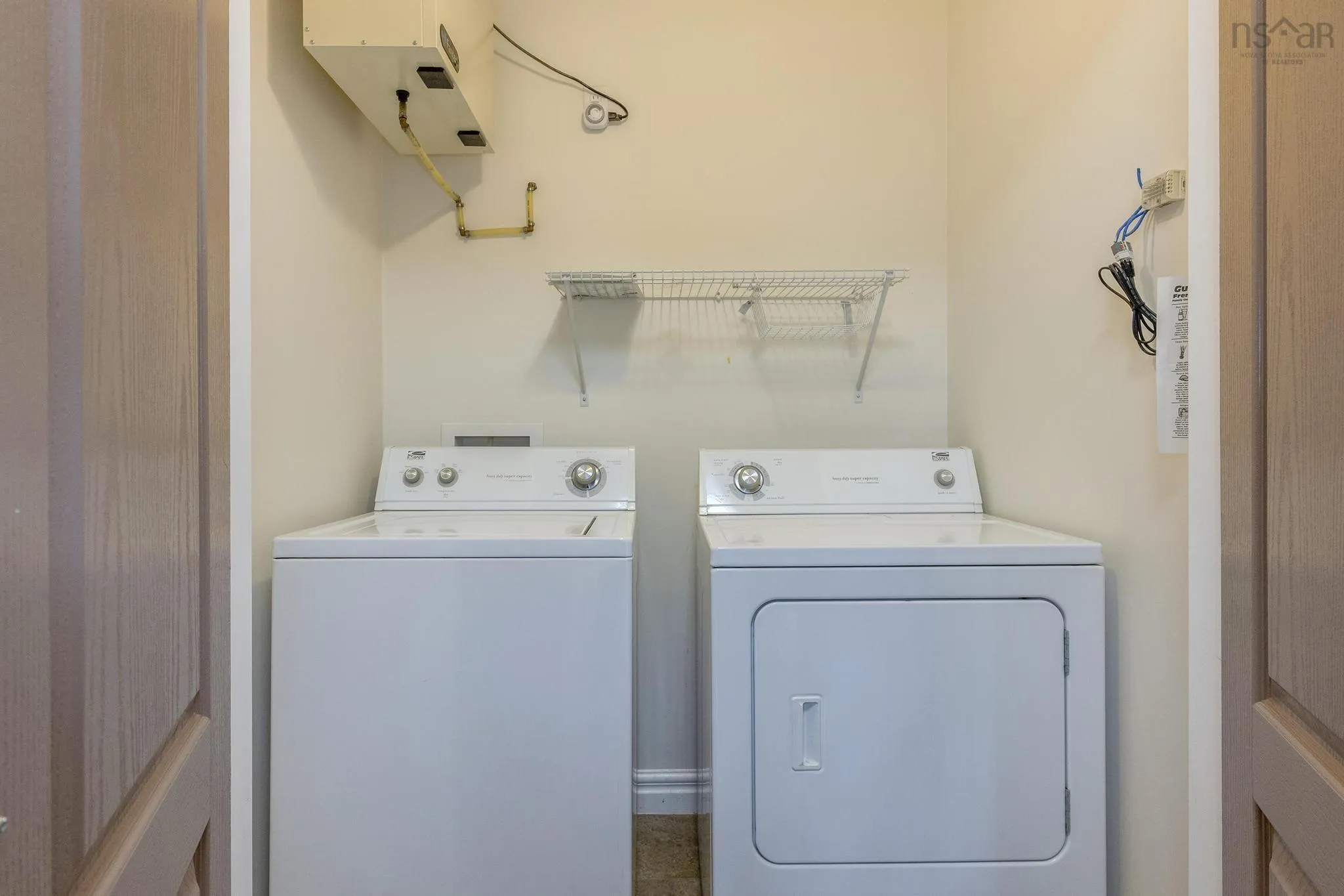 88 Main Street, Tatamagouche, NS B0K 1V0, 2 Bedrooms Bedrooms, ,1 BathroomBathrooms,Residential,For Sale,Main,202517614