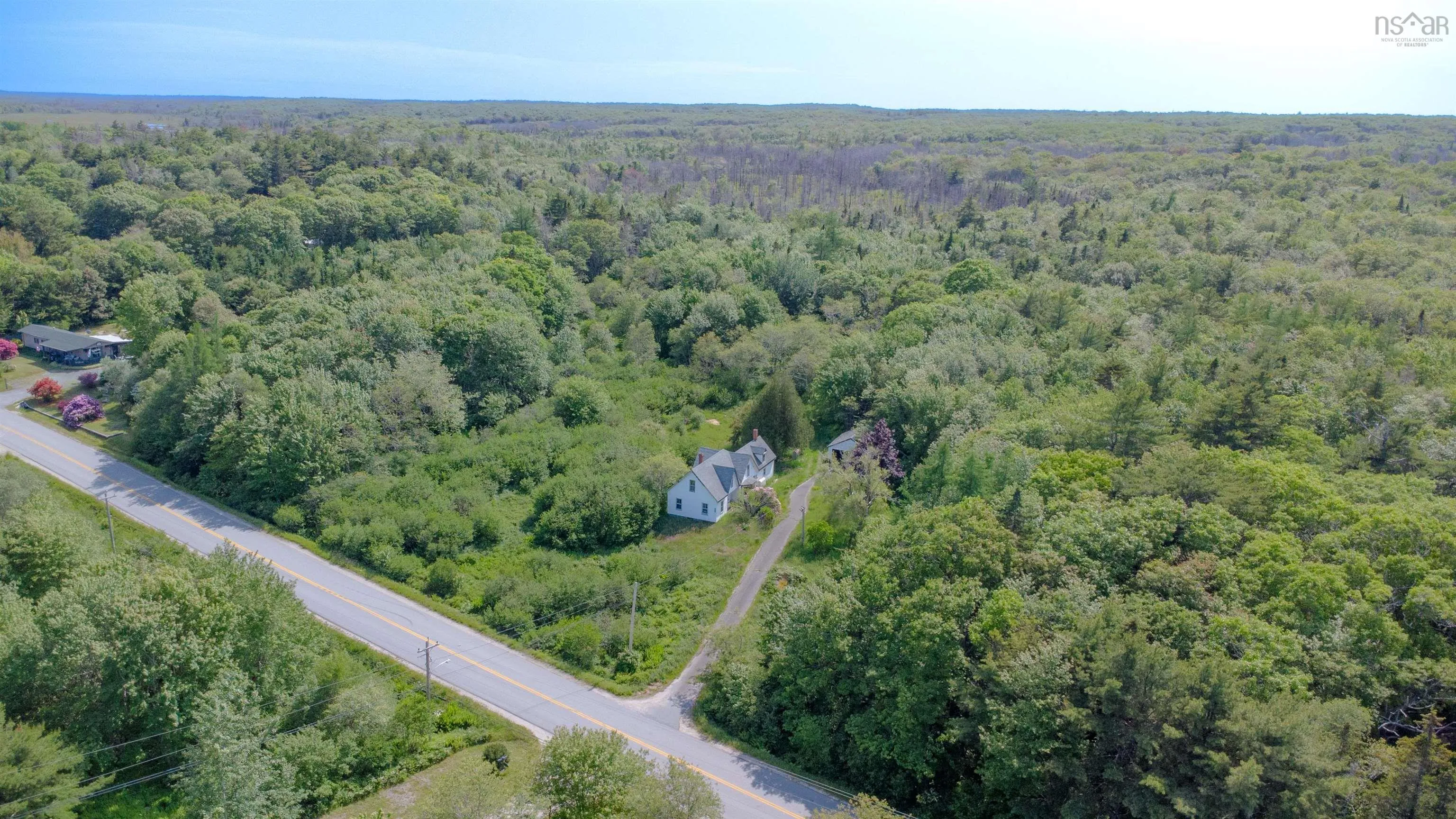 1554 Shore Road, Gunning Cove, NS B0T 1W0, 3 Bedrooms Bedrooms, ,2 BathroomsBathrooms,Residential,For Sale,Shore,202515129