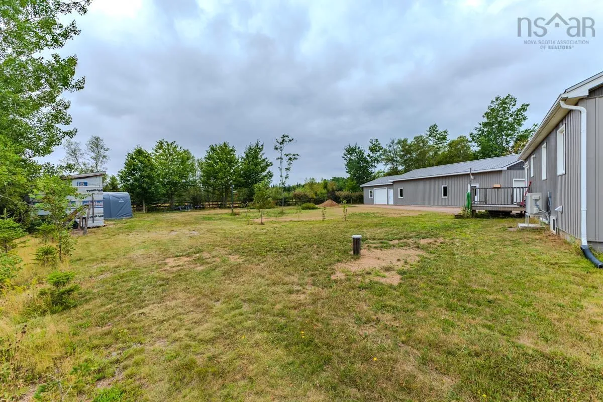 7048 Hwy 2, Portapique, NS B0M 1B0, 3 Bedrooms Bedrooms, ,1 BathroomBathrooms,Residential,For Sale,Hwy 2,202520982
