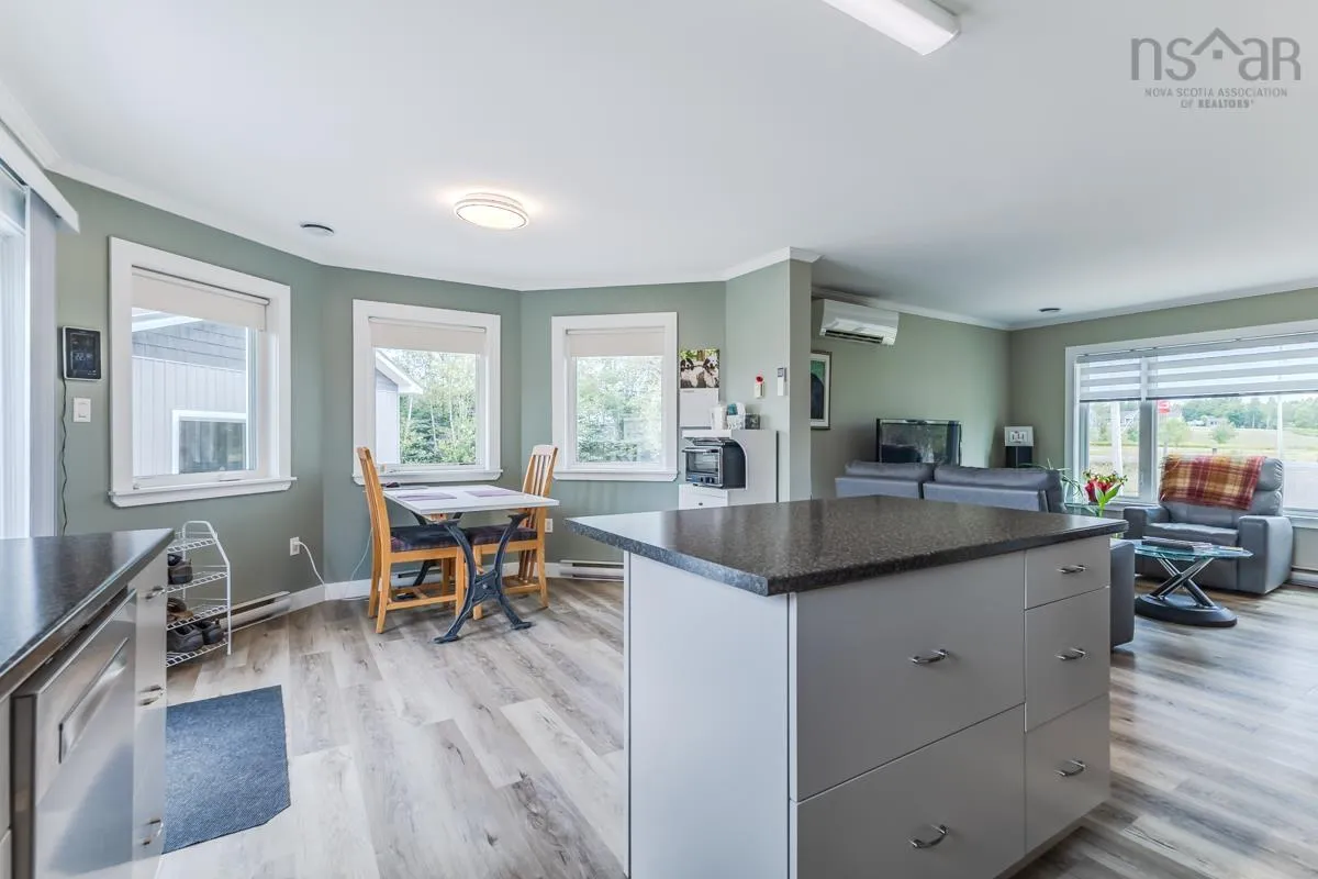 7048 Hwy 2, Portapique, NS B0M 1B0, 3 Bedrooms Bedrooms, ,1 BathroomBathrooms,Residential,For Sale,Hwy 2,202520982
