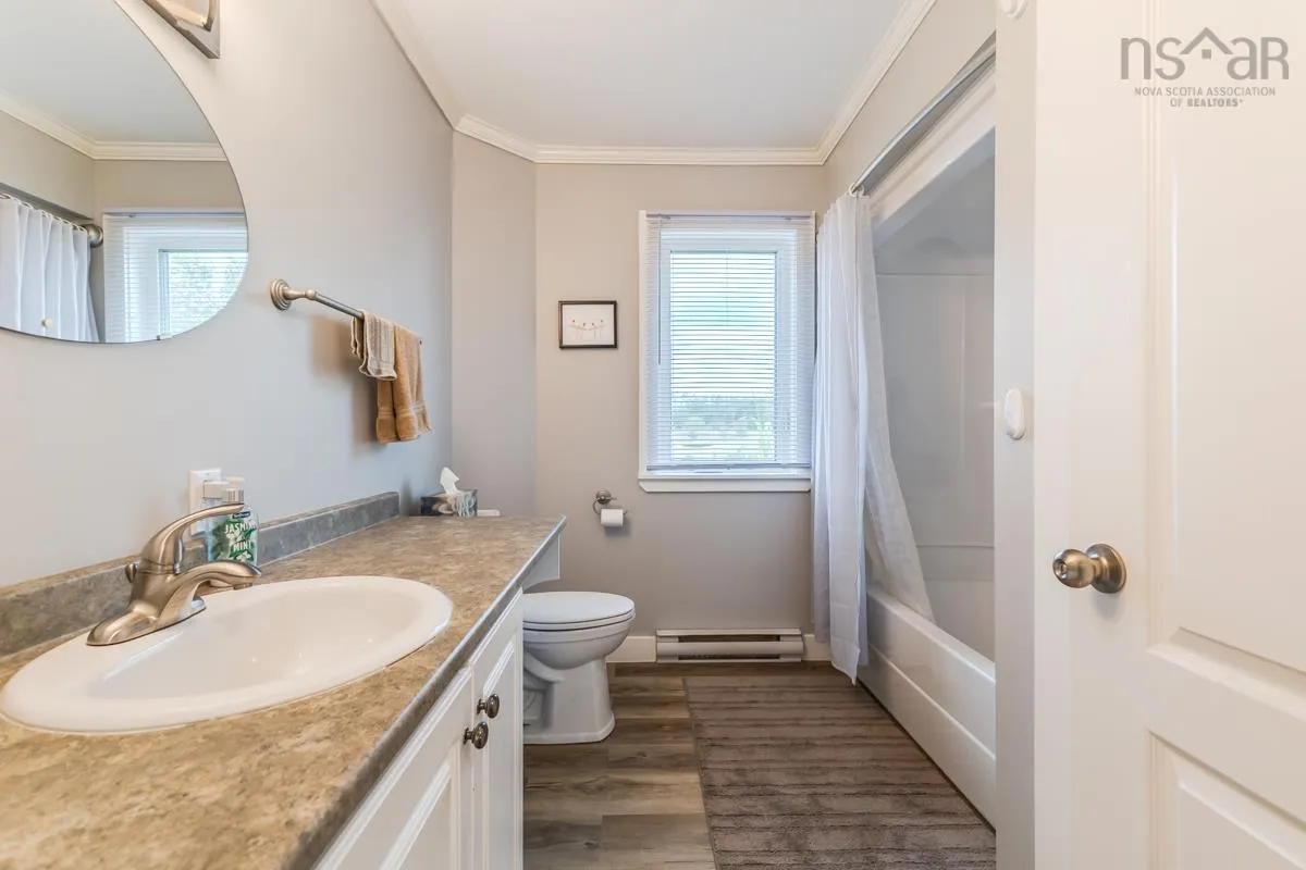 7048 Hwy 2, Portapique, NS B0M 1B0, 3 Bedrooms Bedrooms, ,1 BathroomBathrooms,Residential,For Sale,Hwy 2,202520982