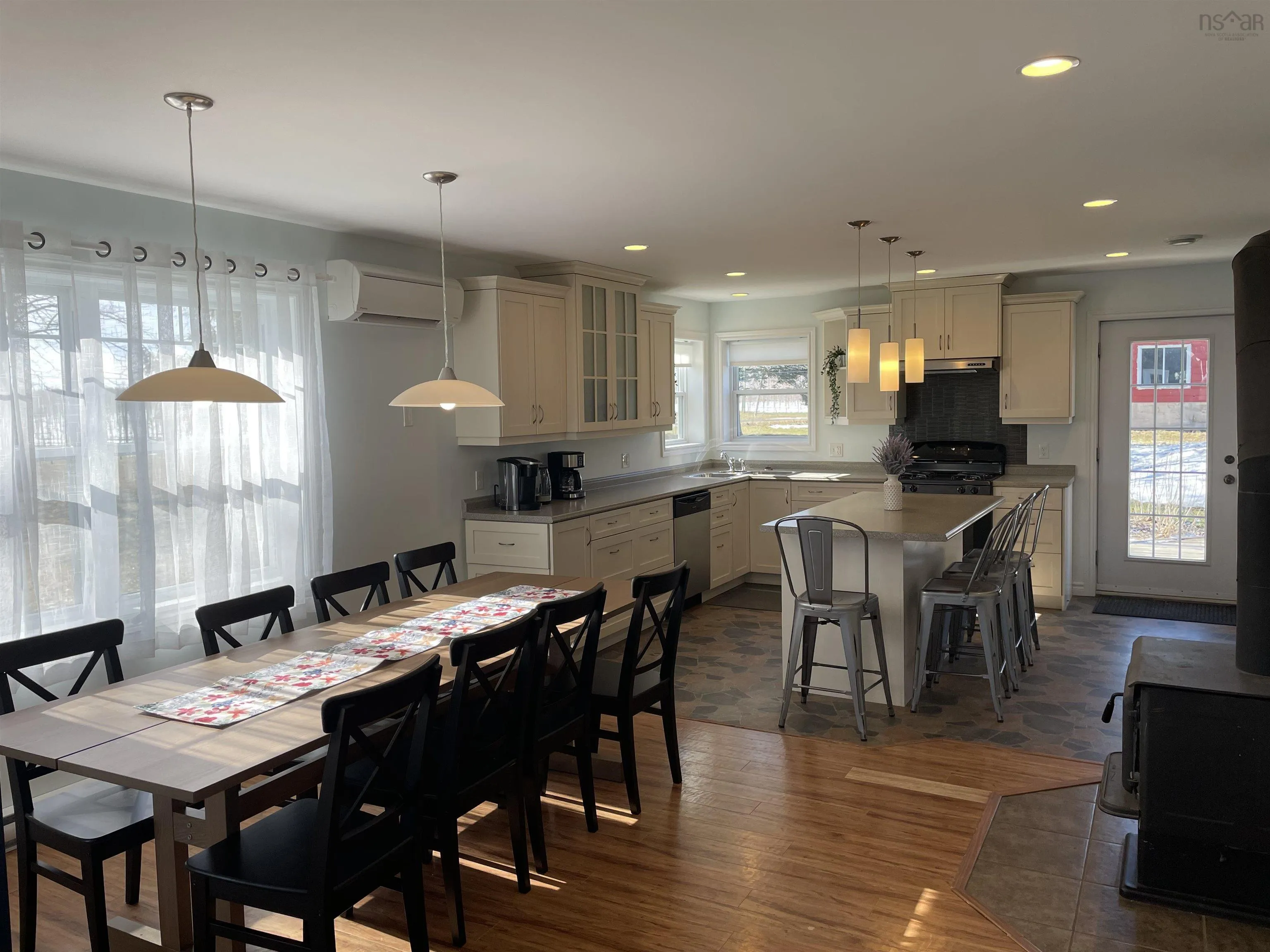 2481 Black Rock Road, Grafton Ns B0p 1v0, 5 Bedrooms Bedrooms, ,3 BathroomsBathrooms,Residential,For Sale,Black Rock,202414704