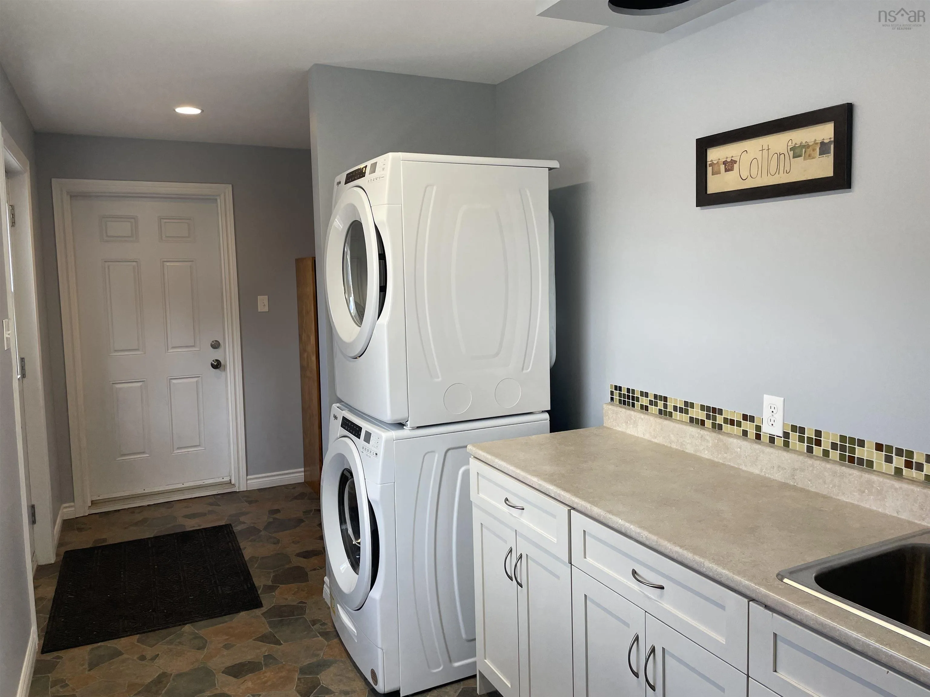 2481 Black Rock Road, Grafton Ns B0p 1v0, 5 Bedrooms Bedrooms, ,3 BathroomsBathrooms,Residential,For Sale,Black Rock,202414704