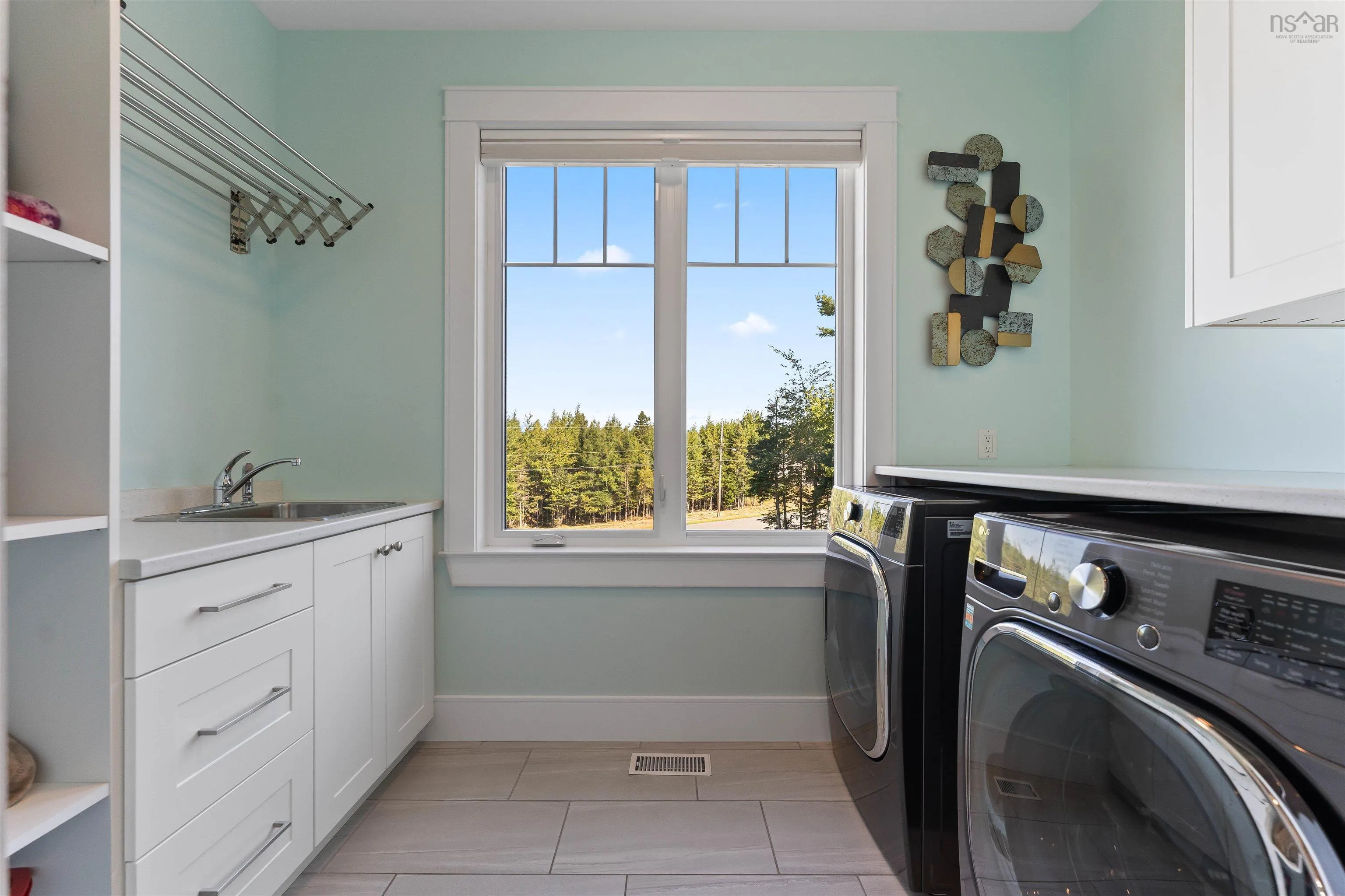 246 Royal Oaks Way, Belnan, NS B2S 0E4, 4 Bedrooms Bedrooms, ,5 BathroomsBathrooms,Residential,For Sale,Royal Oaks,202522205