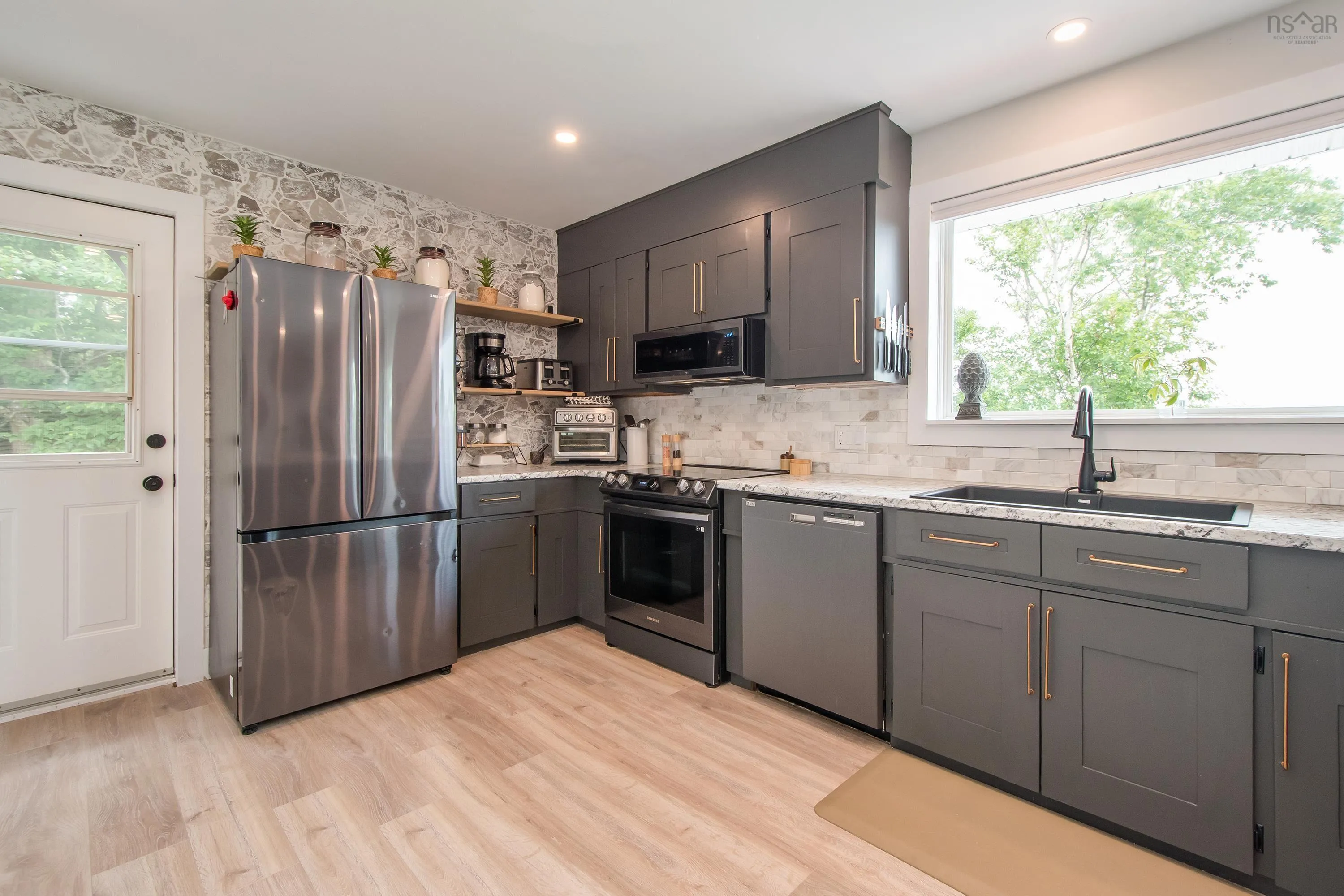 14828 Highway 7, East Ship Harbour, NS B0J 3H0, 3 Bedrooms Bedrooms, ,2 BathroomsBathrooms,Residential,For Sale,Highway 7,202517937