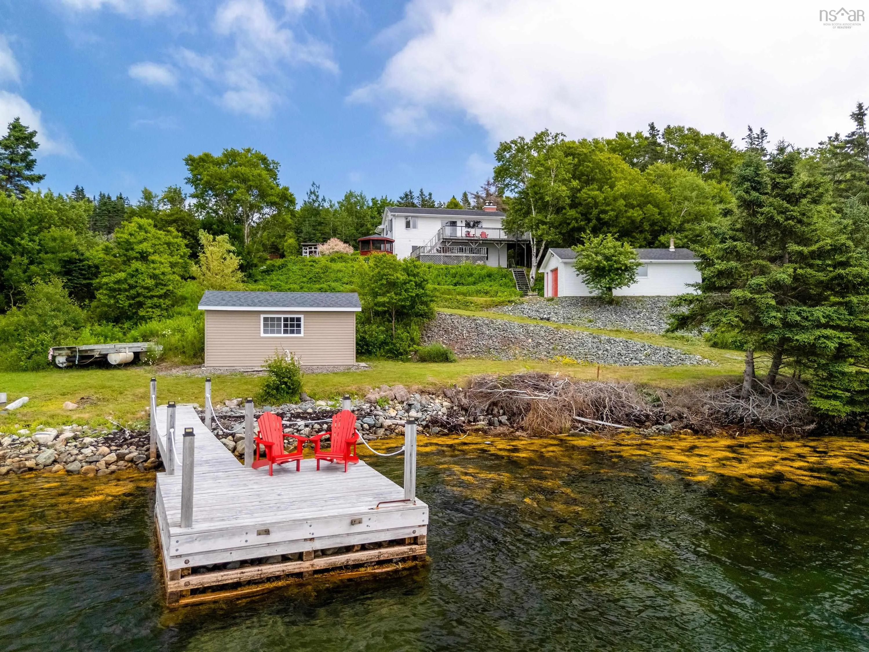 14828 Highway 7, East Ship Harbour, NS B0J 3H0, 3 Bedrooms Bedrooms, ,2 BathroomsBathrooms,Residential,For Sale,Highway 7,202517937
