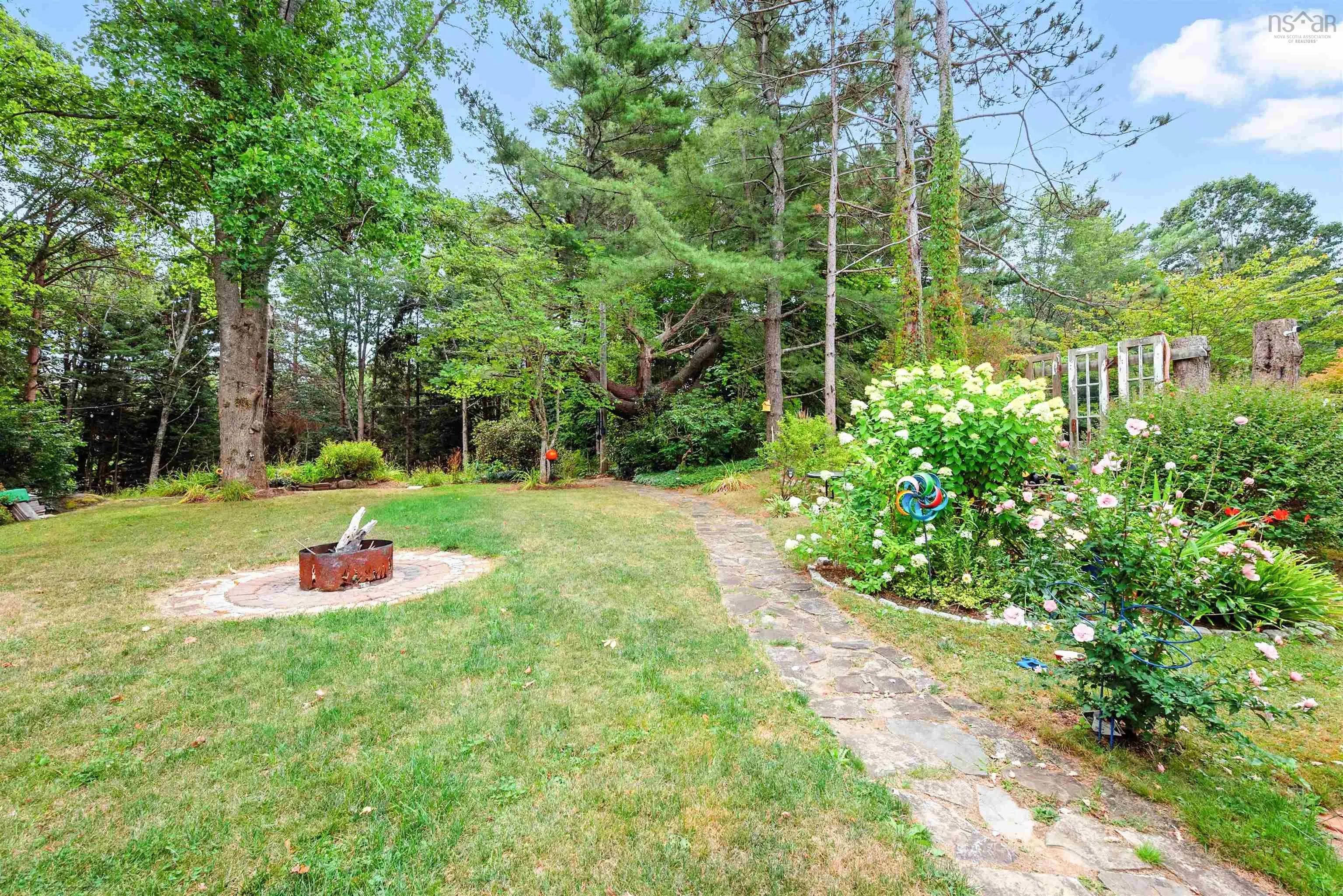 78 Shore Drive, Conquerall Bank, NS B4V 0J1, 3 Bedrooms Bedrooms, ,1 BathroomBathrooms,Residential,For Sale,Shore,202522008