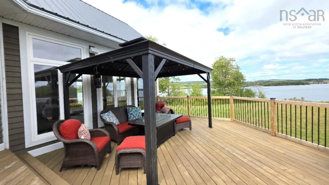 62 Douglas Lane, Williams Point, NS B2G 0B4, 4 Bedrooms Bedrooms, ,4 BathroomsBathrooms,Residential,For Sale,Douglas,202523048