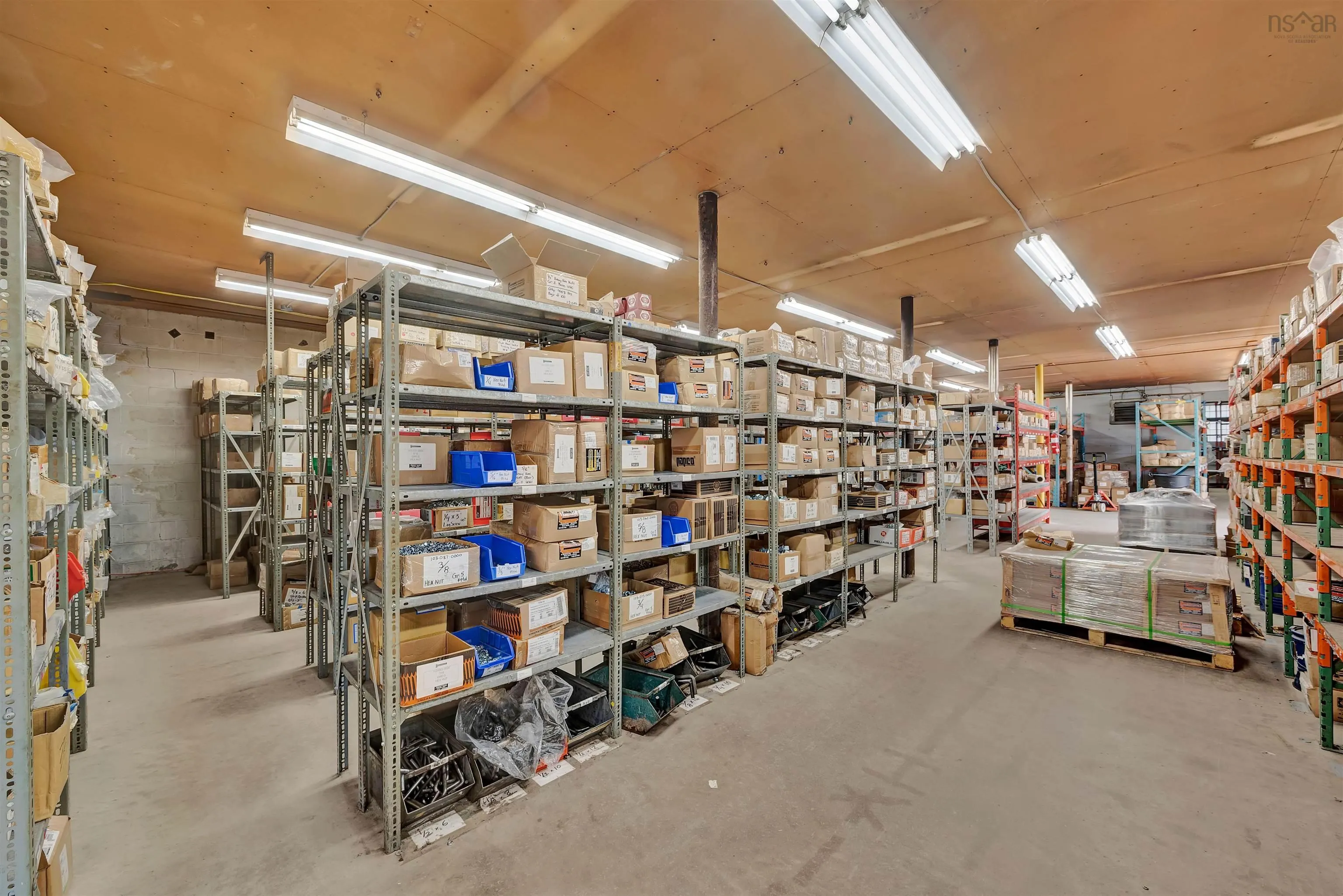 6 & 11 Waddell Avenue, Dartmouth, NS B3B 1K3, ,Commercial Sale,For Sale,Waddell,202511674