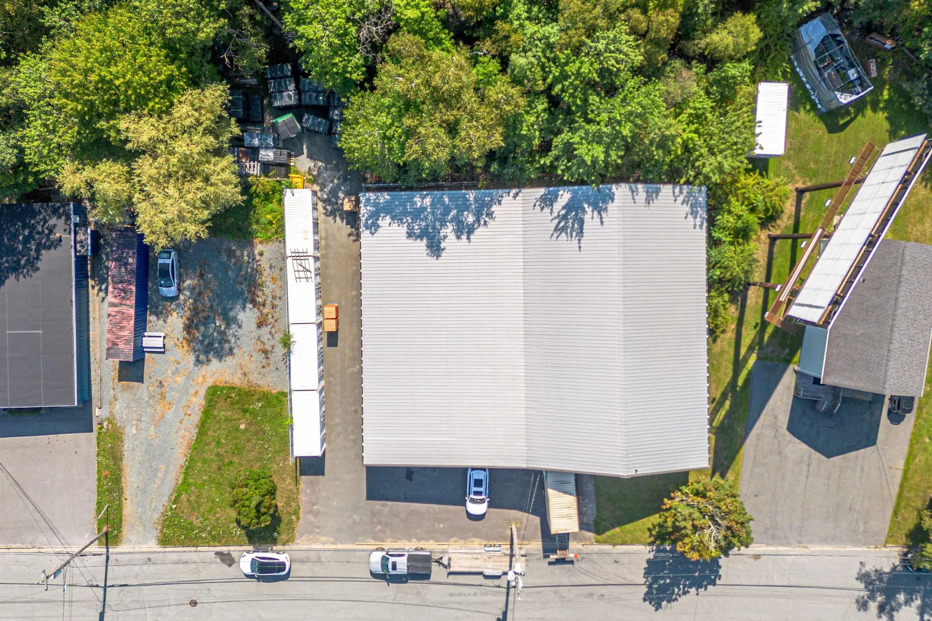 6 & 11 Waddell Avenue, Dartmouth, NS B3B 1K3, ,Commercial Sale,For Sale,Waddell,202511674