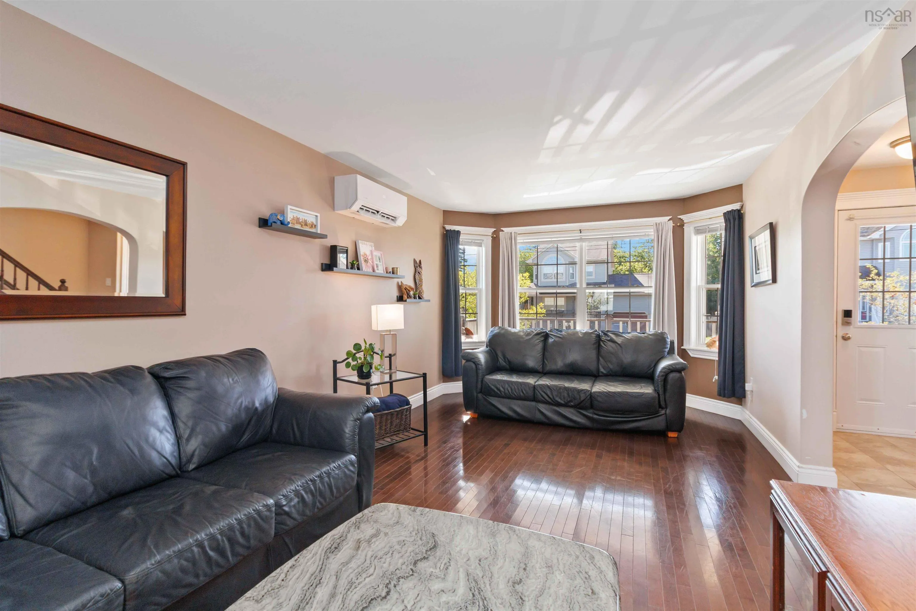 77 St Clair Avenue, Dartmouth, NS B2X 0B2, 3 Bedrooms Bedrooms, ,4 BathroomsBathrooms,Residential,For Sale,St Clair,202520476