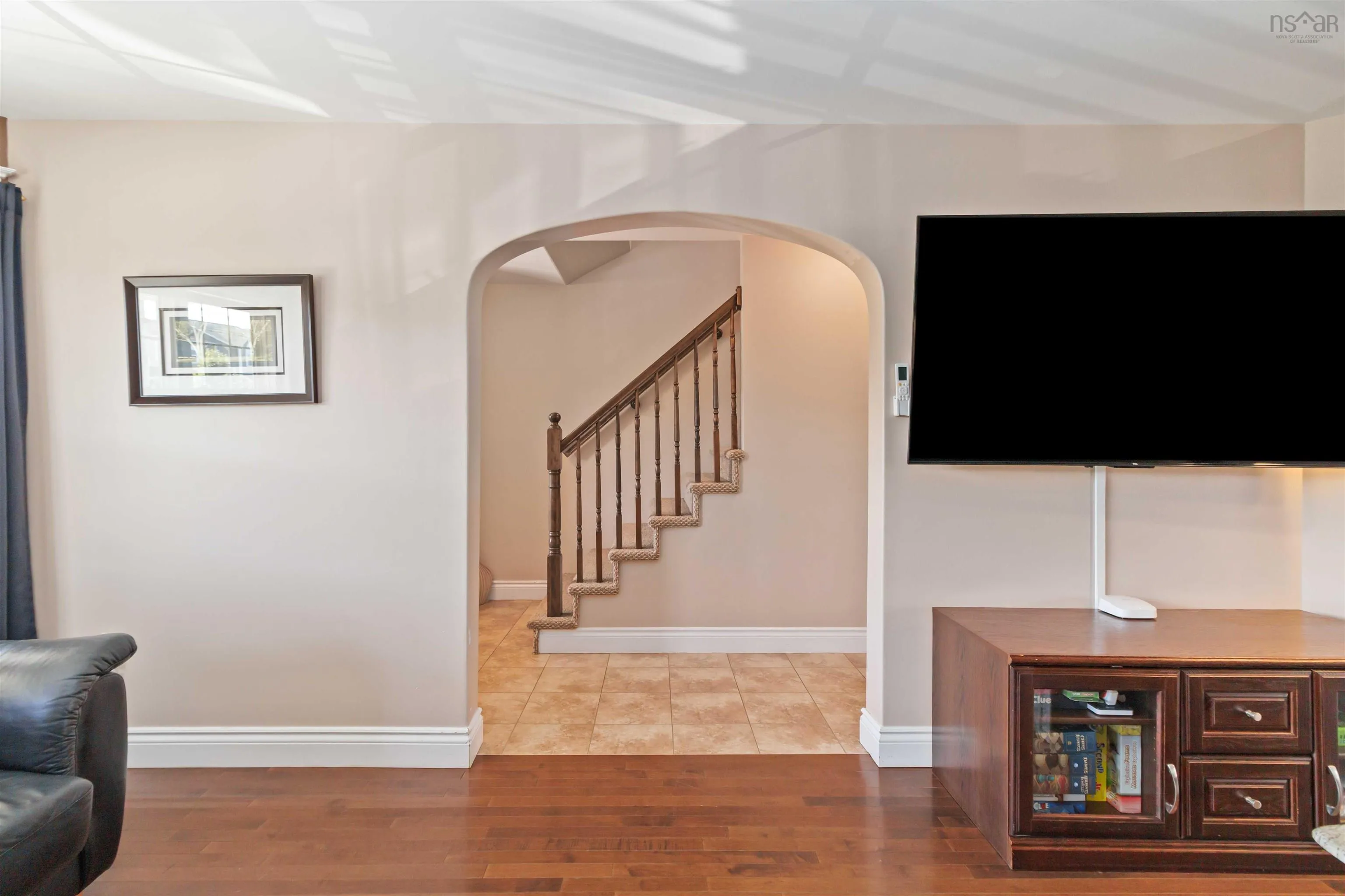 77 St Clair Avenue, Dartmouth, NS B2X 0B2, 3 Bedrooms Bedrooms, ,4 BathroomsBathrooms,Residential,For Sale,St Clair,202520476