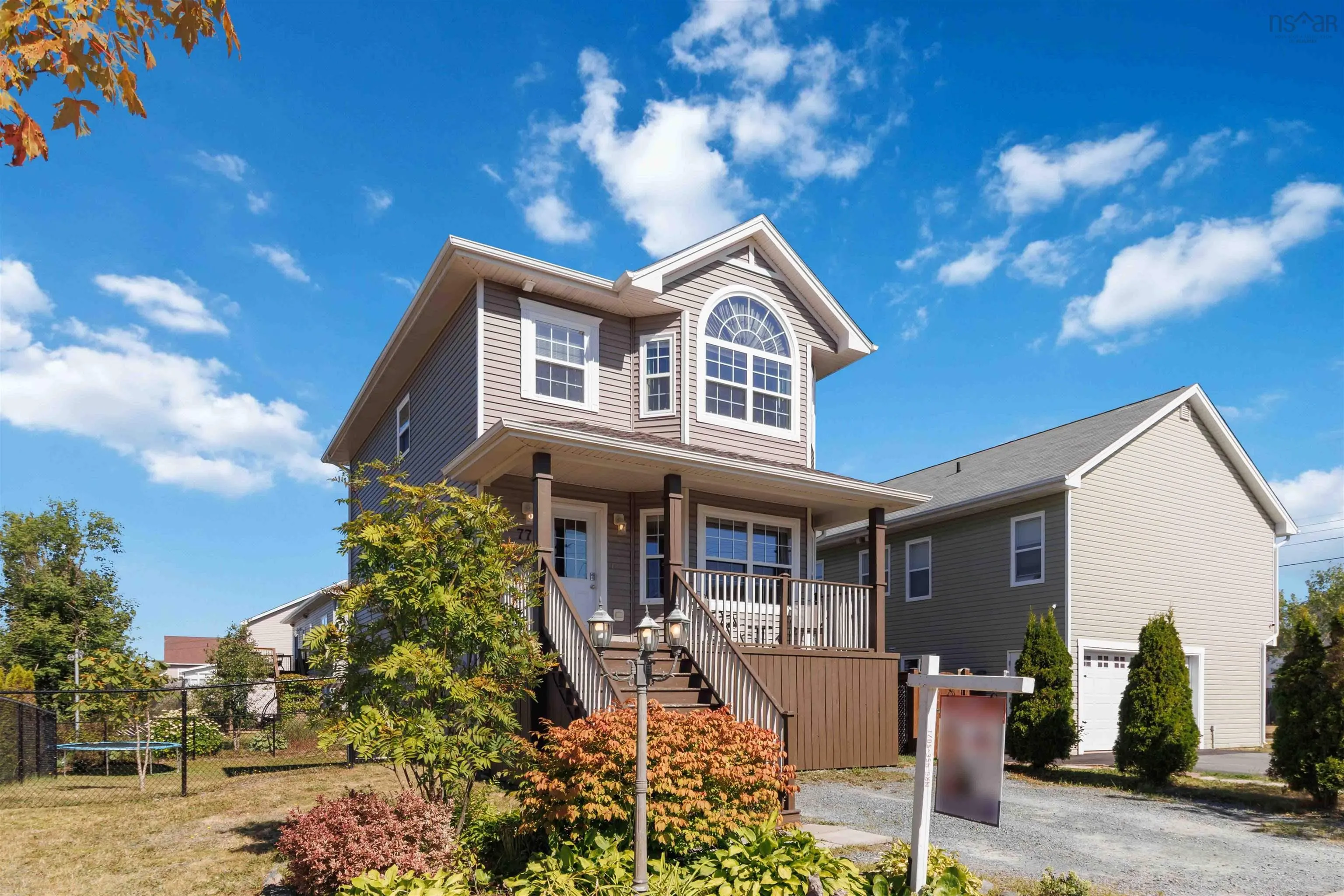 77 St Clair Avenue, Dartmouth, NS B2X 0B2, 3 Bedrooms Bedrooms, ,4 BathroomsBathrooms,Residential,For Sale,St Clair,202520476