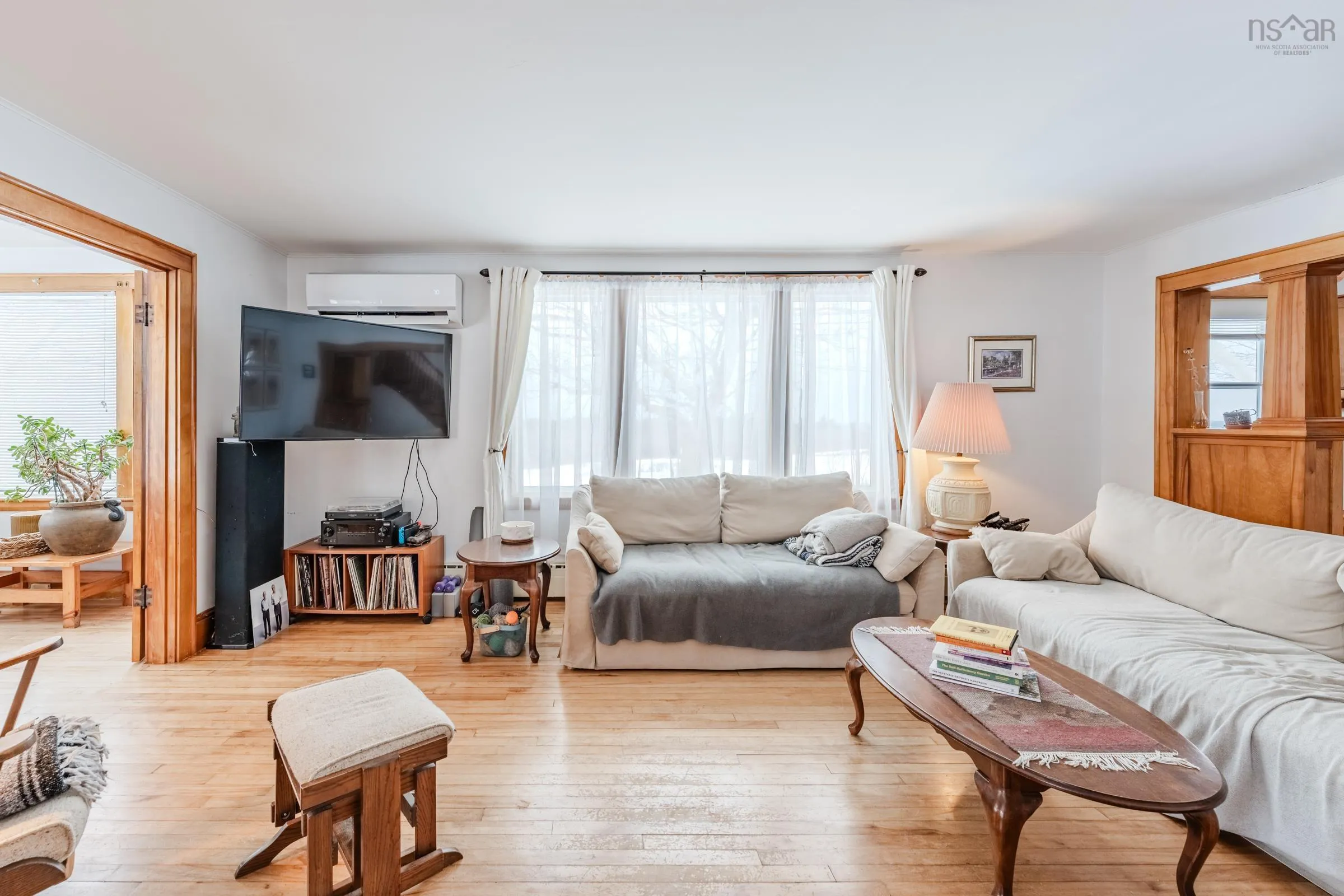 8882 Highway 1, Meteghan River Ns B0w 2l0, 3 Bedrooms Bedrooms, ,2 BathroomsBathrooms,Residential,For Sale,Highway 1,202501422