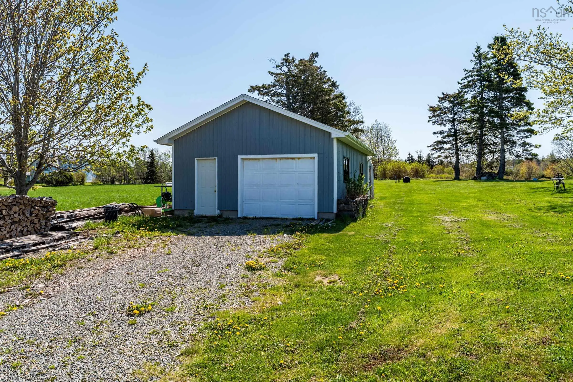 8882 Highway 1, Meteghan River Ns B0w 2l0, 3 Bedrooms Bedrooms, ,2 BathroomsBathrooms,Residential,For Sale,Highway 1,202501422