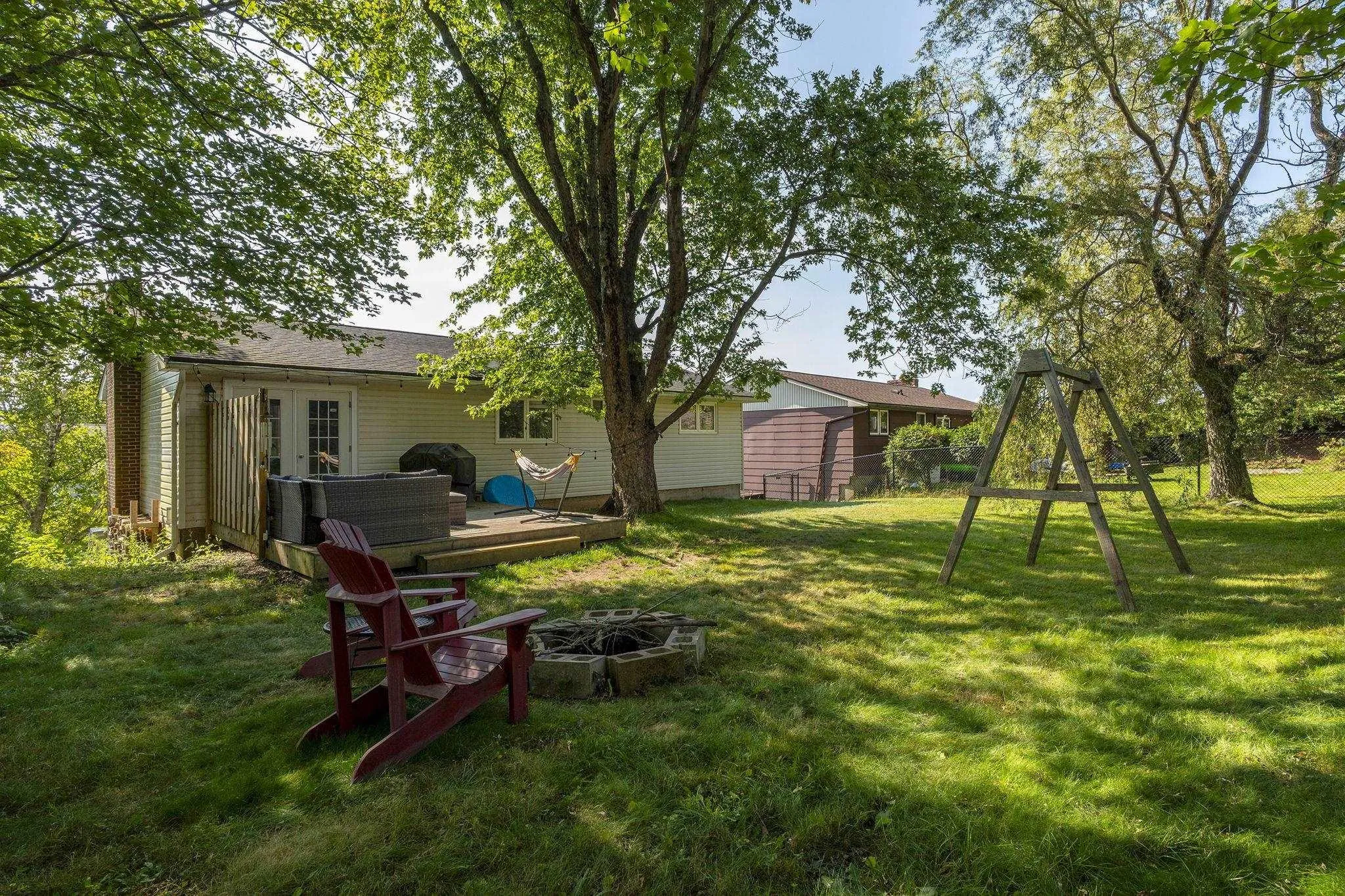 98 Collins Grove, Dartmouth, NS B2W 4E6, 3 Bedrooms Bedrooms, ,2 BathroomsBathrooms,Residential,For Sale,Collins Grove,202522446