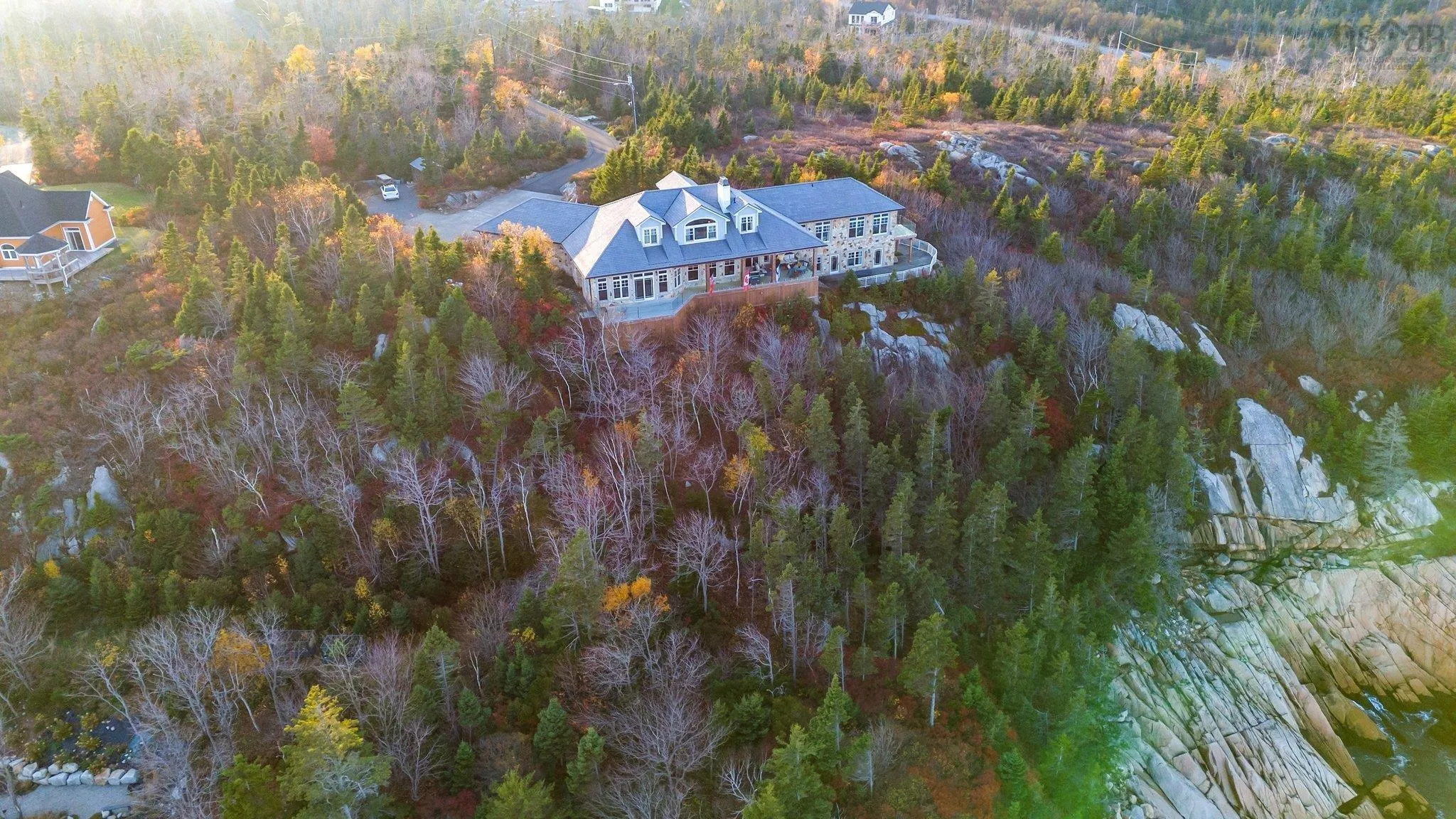388 Ketch Harbour Road, Halibut Bay Ns B3v 1p6, 5 Bedrooms Bedrooms, ,5 BathroomsBathrooms,Residential,For Sale,Ketch Harbour,202508545