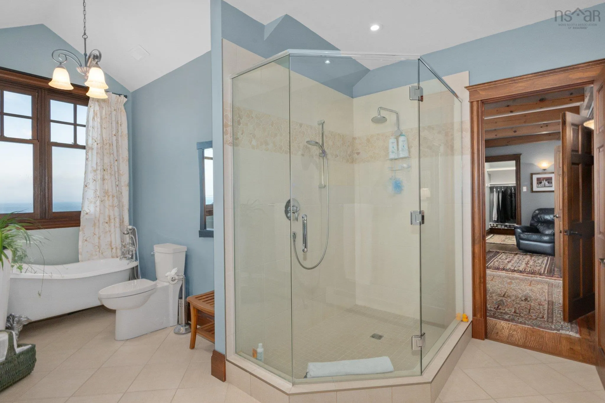 388 Ketch Harbour Road, Halibut Bay Ns B3v 1p6, 5 Bedrooms Bedrooms, ,5 BathroomsBathrooms,Residential,For Sale,Ketch Harbour,202508545