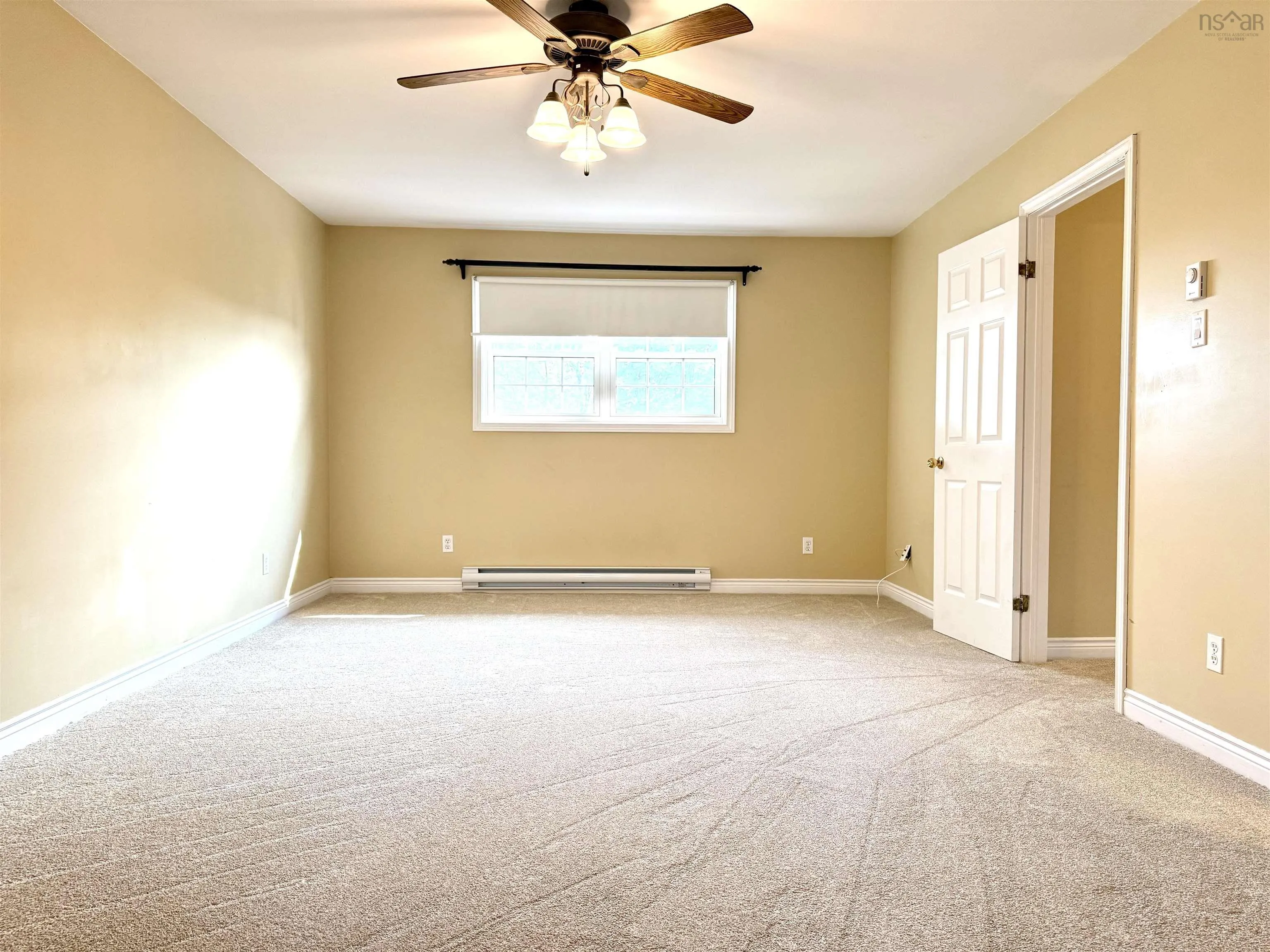 2 Abbey Road, Amherst, NS B4H 4T2, 4 Bedrooms Bedrooms, ,4 BathroomsBathrooms,Residential,For Sale,Abbey,202520178