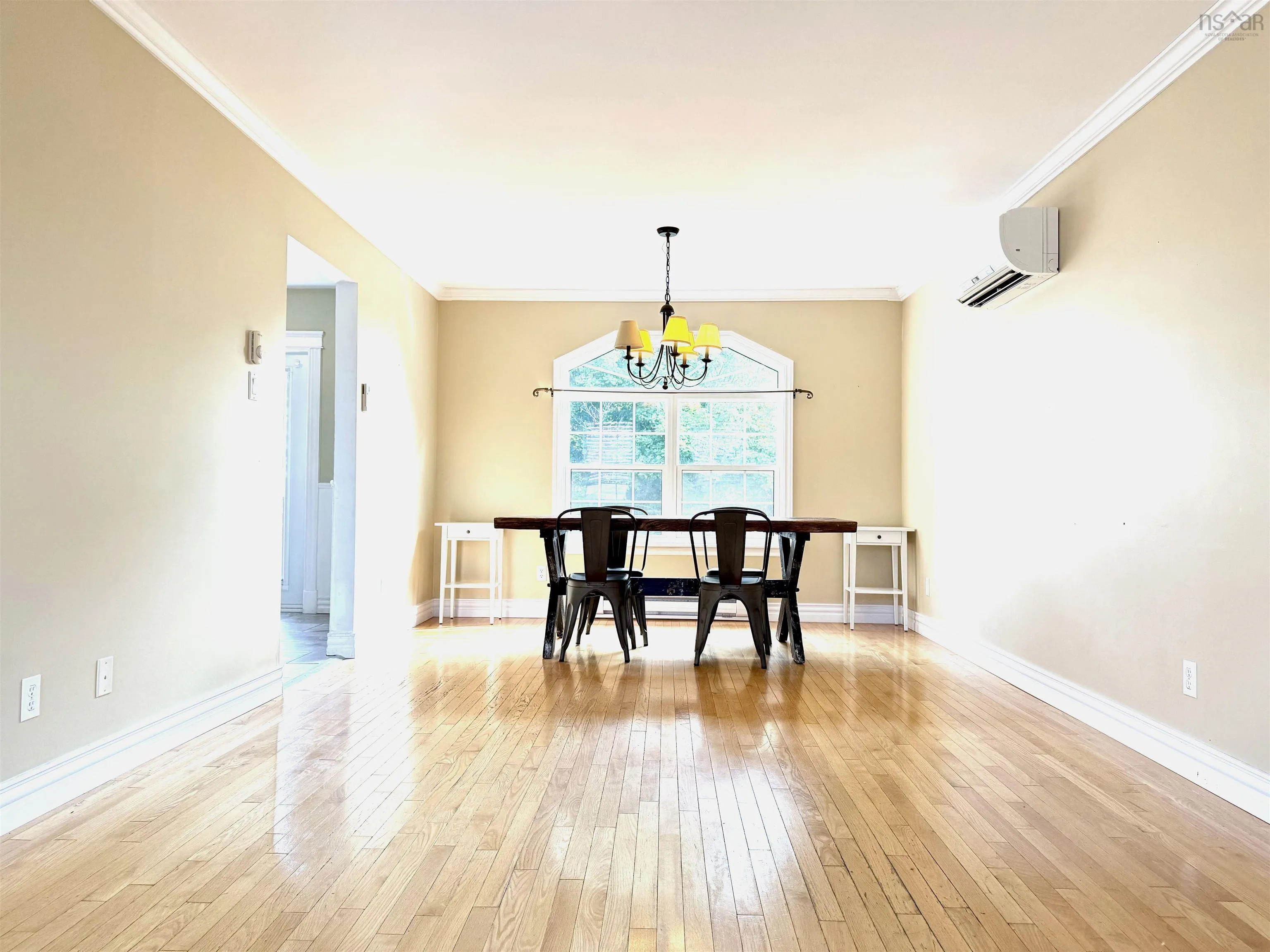 2 Abbey Road, Amherst, NS B4H 4T2, 4 Bedrooms Bedrooms, ,4 BathroomsBathrooms,Residential,For Sale,Abbey,202520178