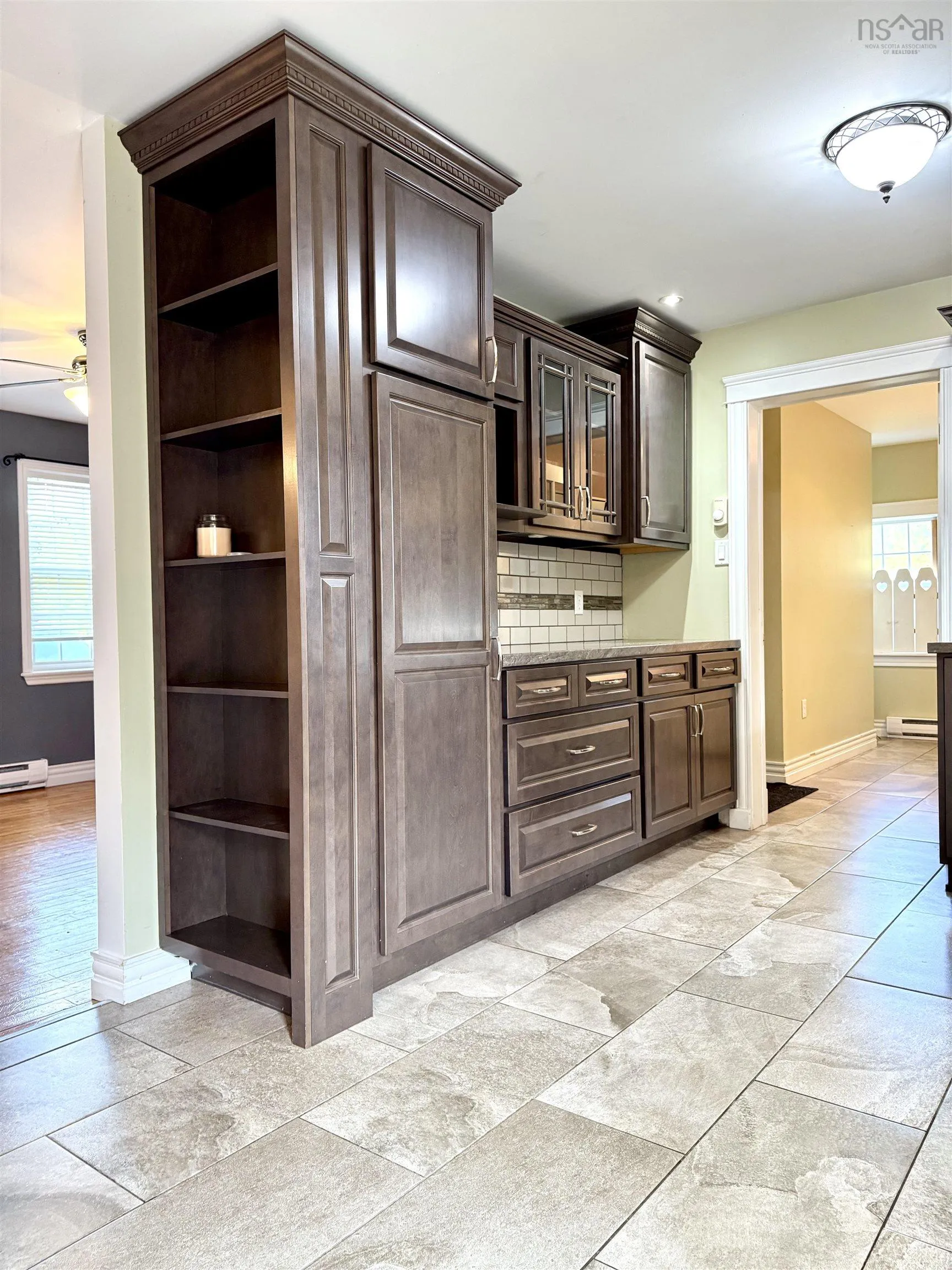 2 Abbey Road, Amherst, NS B4H 4T2, 4 Bedrooms Bedrooms, ,4 BathroomsBathrooms,Residential,For Sale,Abbey,202520178