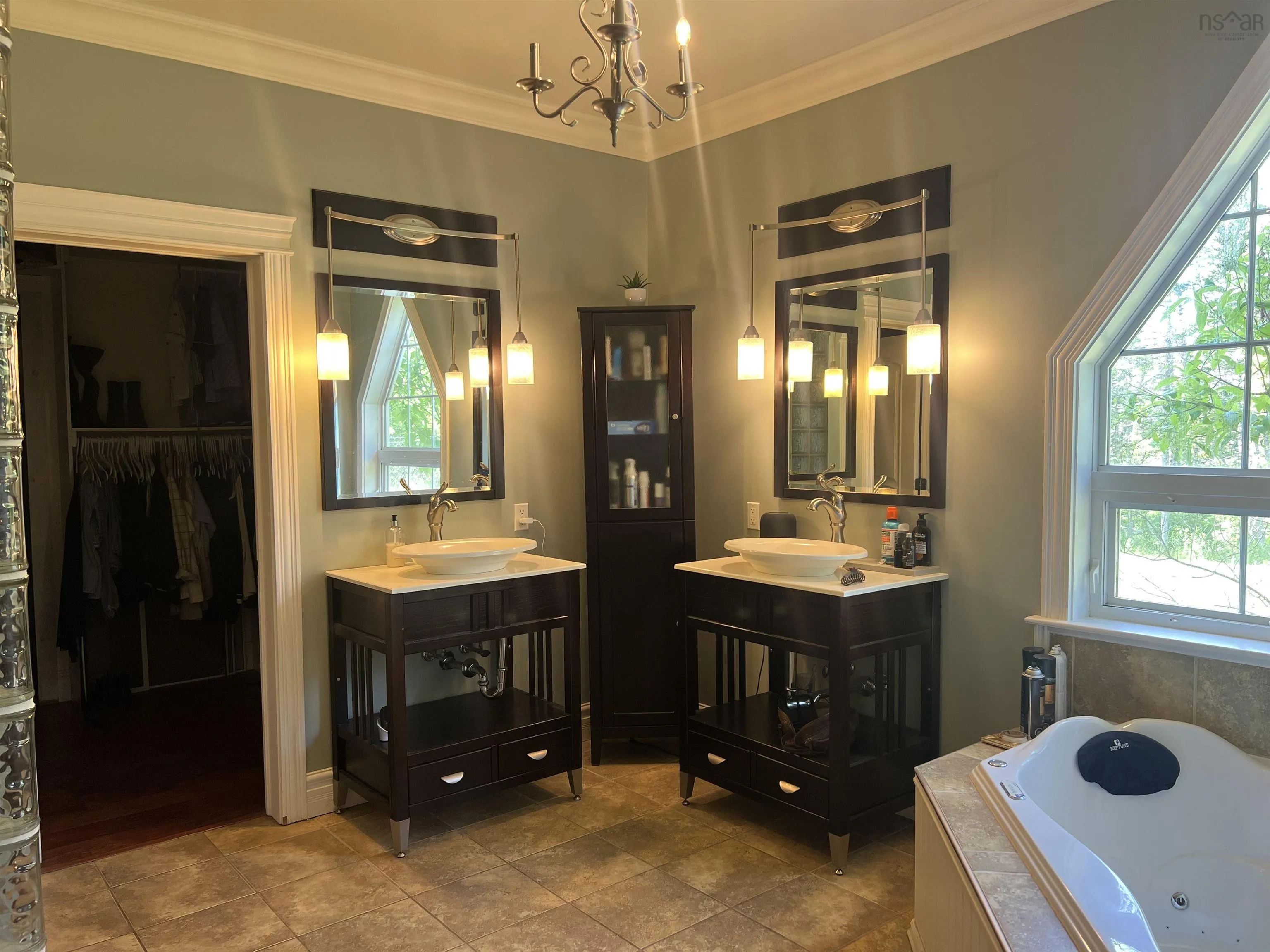 3 Eaton Drive, Valley, NS B6L 3J7, 4 Bedrooms Bedrooms, ,5 BathroomsBathrooms,Residential,For Sale,Eaton,202518080