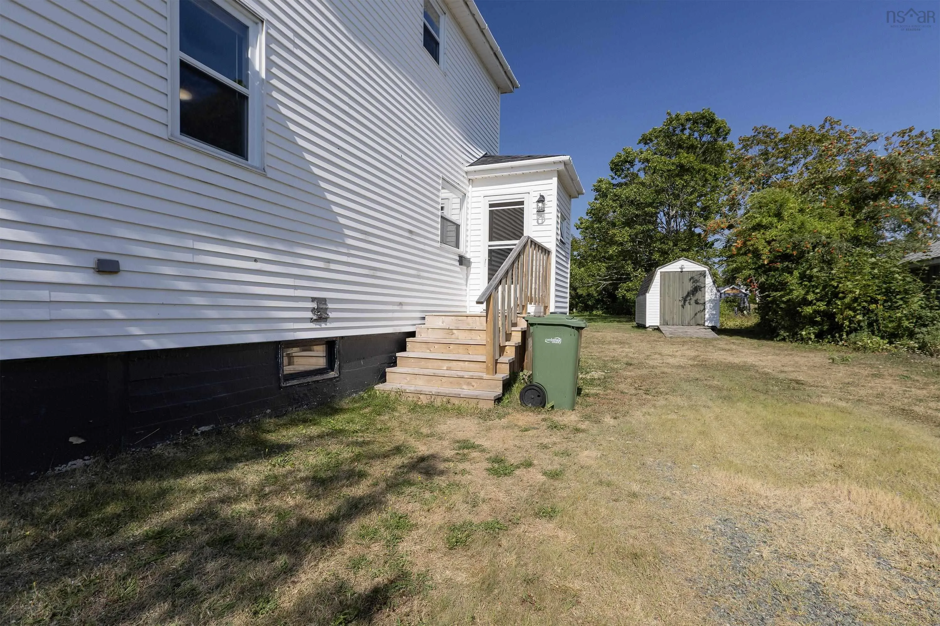 94 Mcfarlane Street, Springhill, NS B0M 1X0, 3 Bedrooms Bedrooms, ,1 BathroomBathrooms,Residential,For Sale,Mcfarlane,202520498