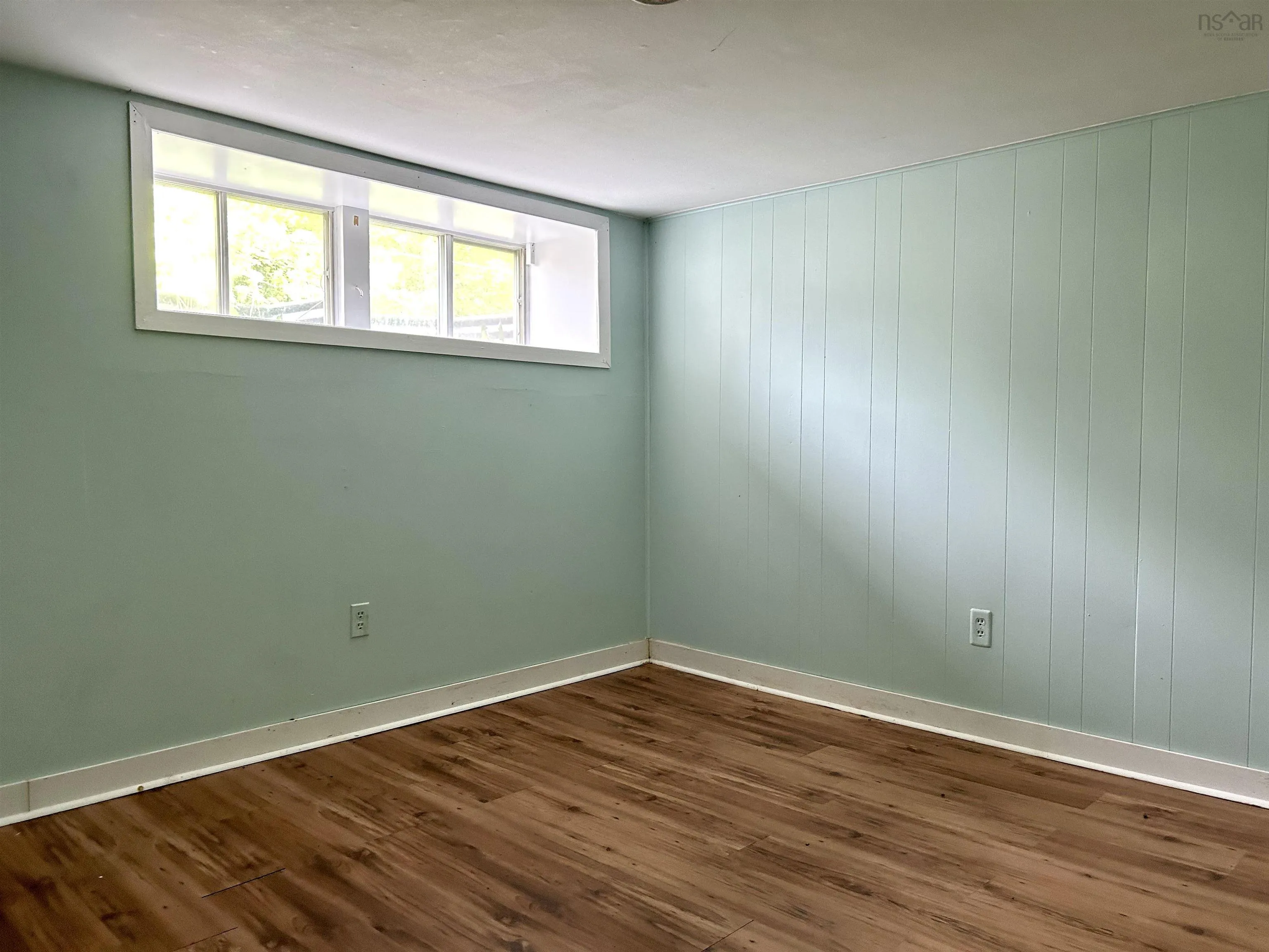 47 Spring Street, Amherst, NS B4H 1S1, 8 Bedrooms Bedrooms, ,Residential Income,For Sale,Spring,202522720