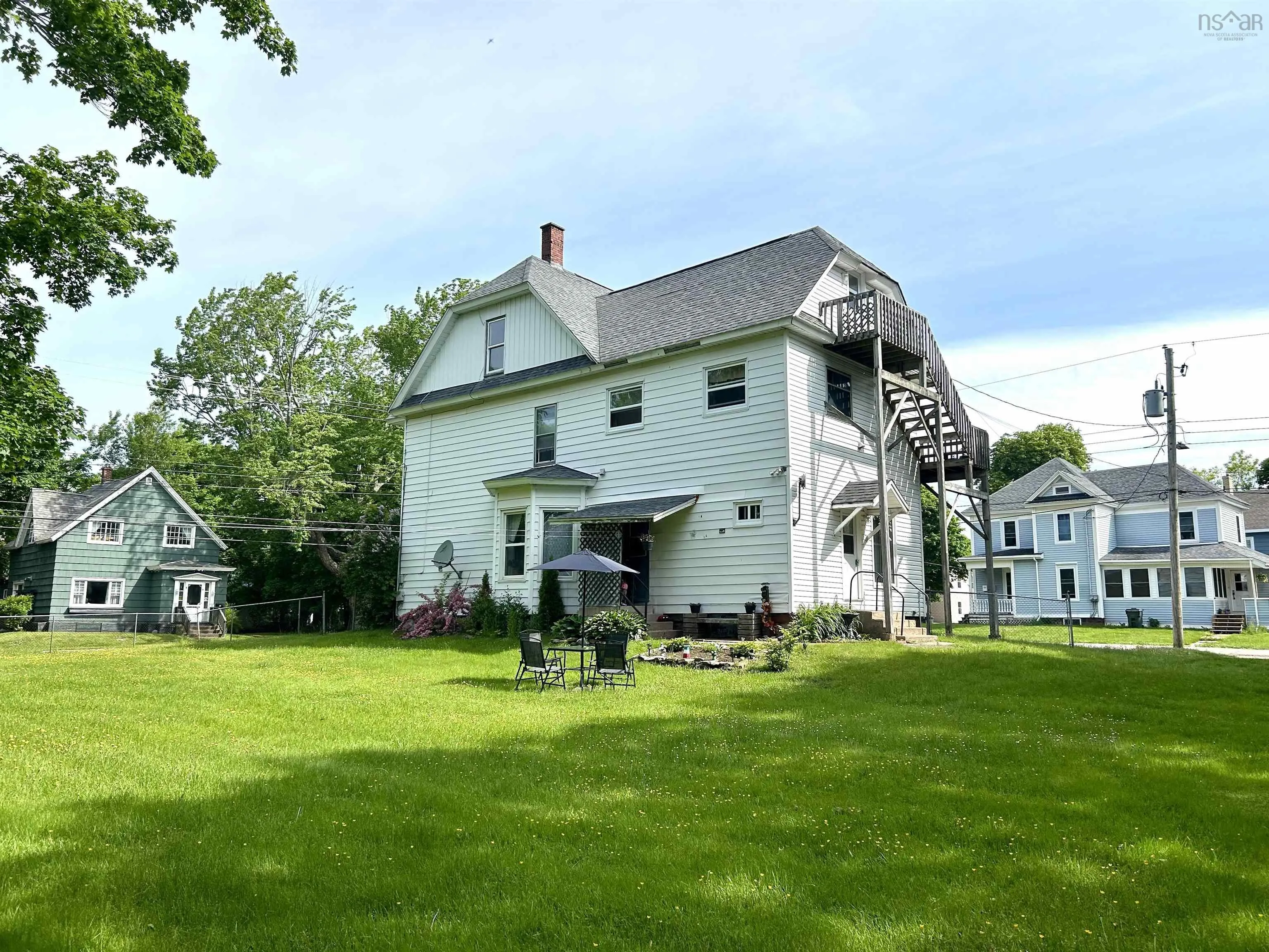 47 Spring Street, Amherst, NS B4H 1S1, 8 Bedrooms Bedrooms, ,Residential Income,For Sale,Spring,202522720