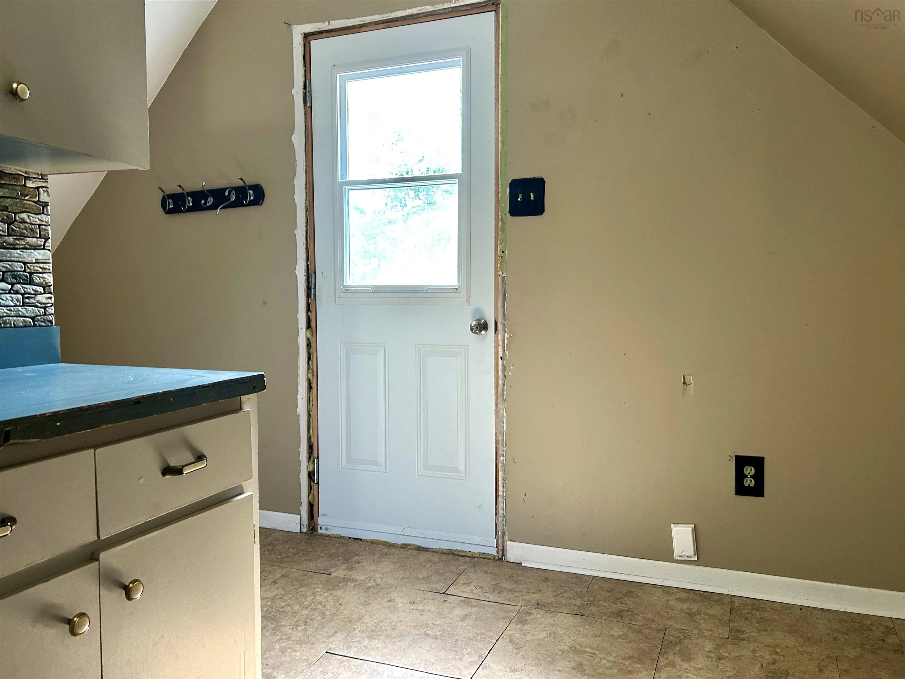 47 Spring Street, Amherst, NS B4H 1S1, 8 Bedrooms Bedrooms, ,Residential Income,For Sale,Spring,202522720