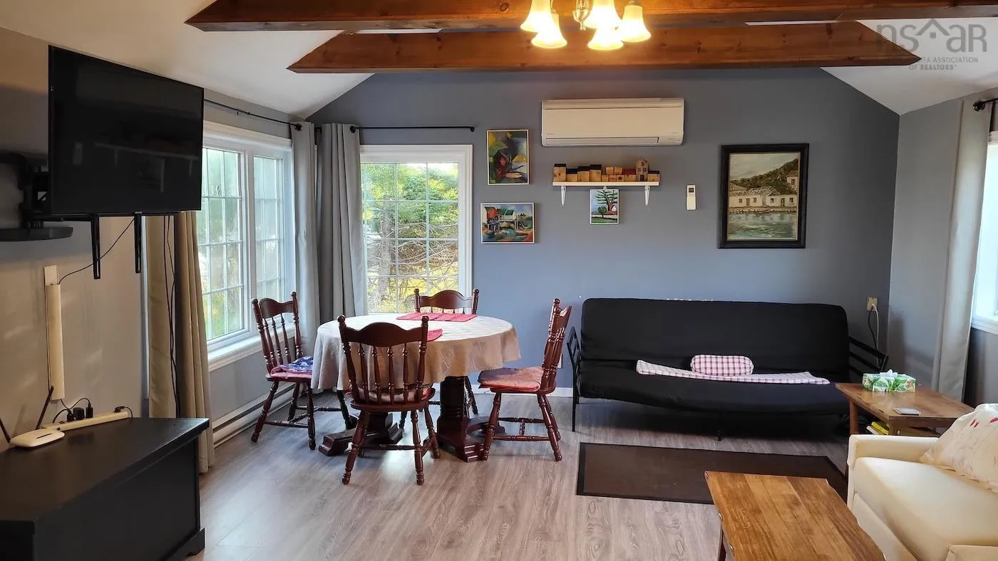 34 Wharf Road, Bush Island, NS B0R 1C0, 3 Bedrooms Bedrooms, ,1 BathroomBathrooms,Residential,For Sale,Wharf,202521203