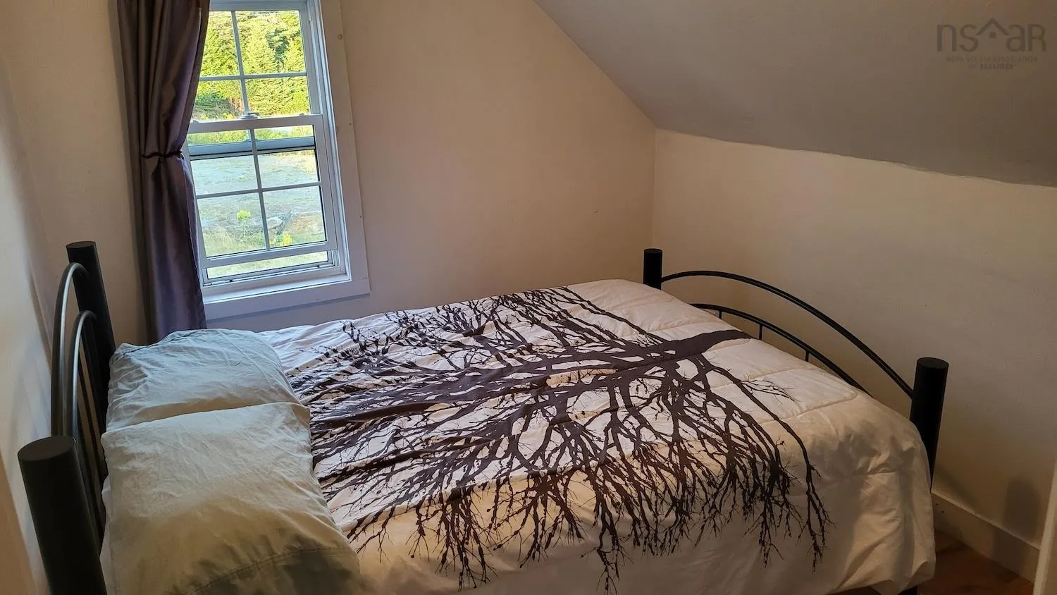 34 Wharf Road, Bush Island, NS B0R 1C0, 3 Bedrooms Bedrooms, ,1 BathroomBathrooms,Residential,For Sale,Wharf,202521203